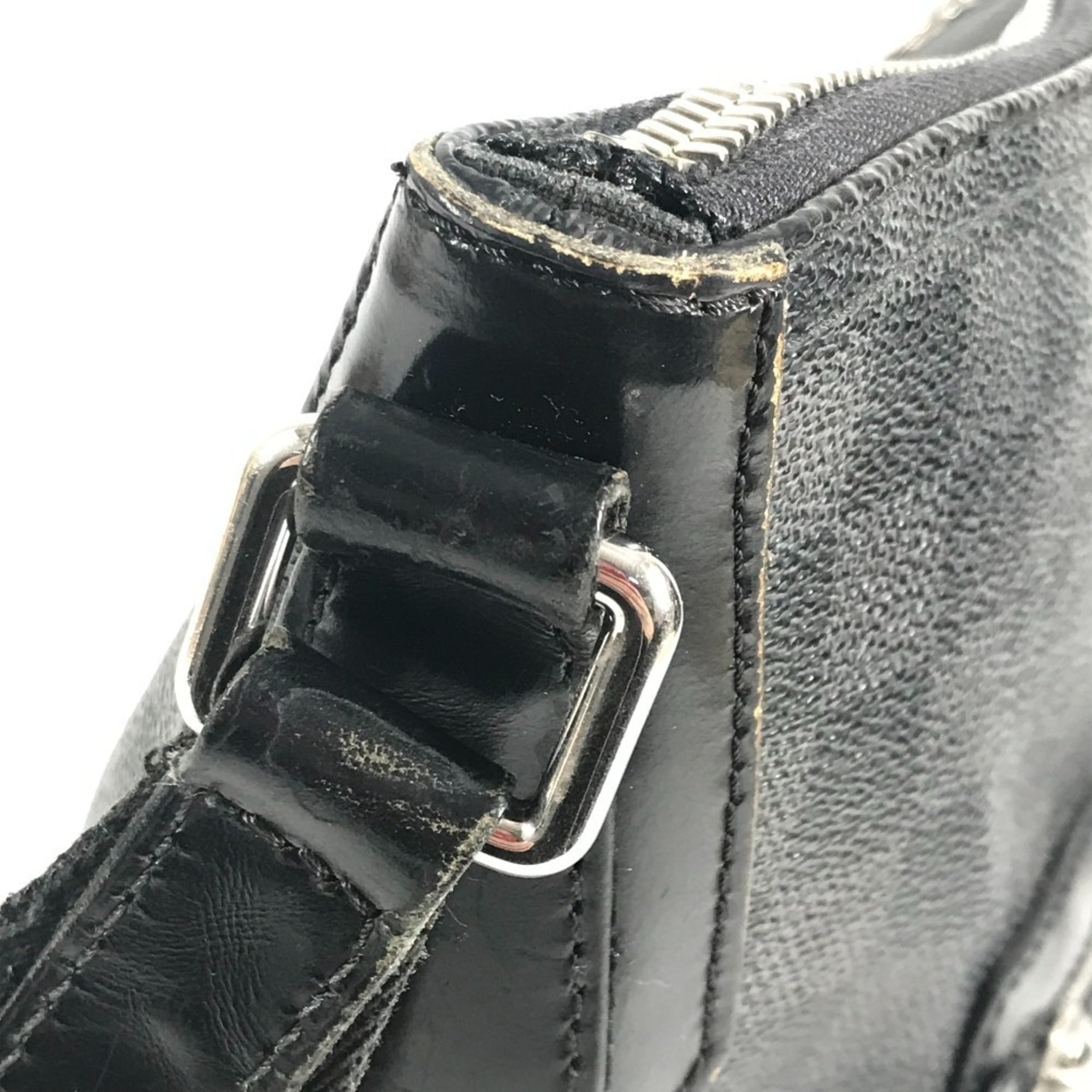 Louis Vuitton Black Galle Damier Graphite Shoulder Bag (Pre-Owned)