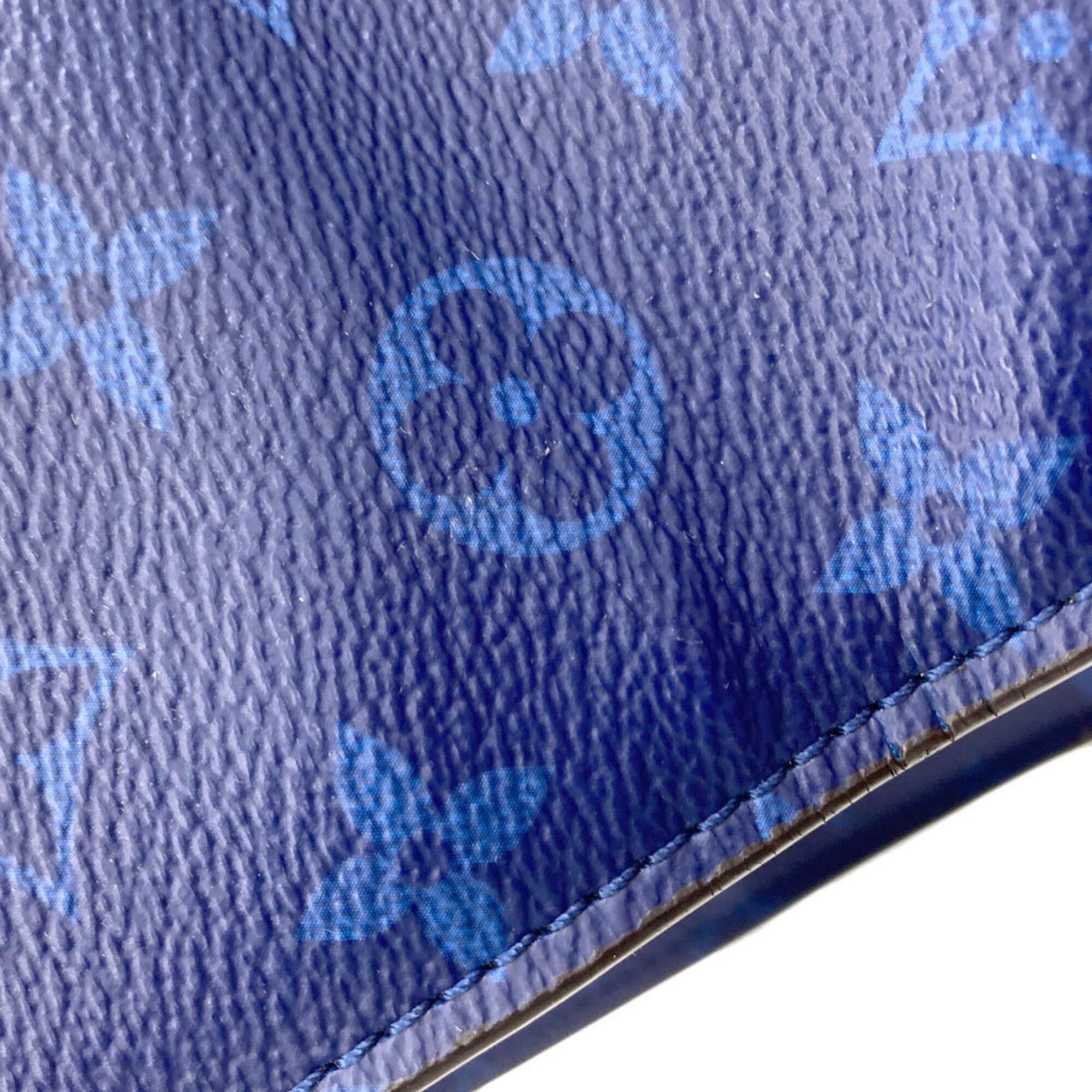 Louis Vuitton Blue Monogram Monogram Handbag (Pre-Owned)