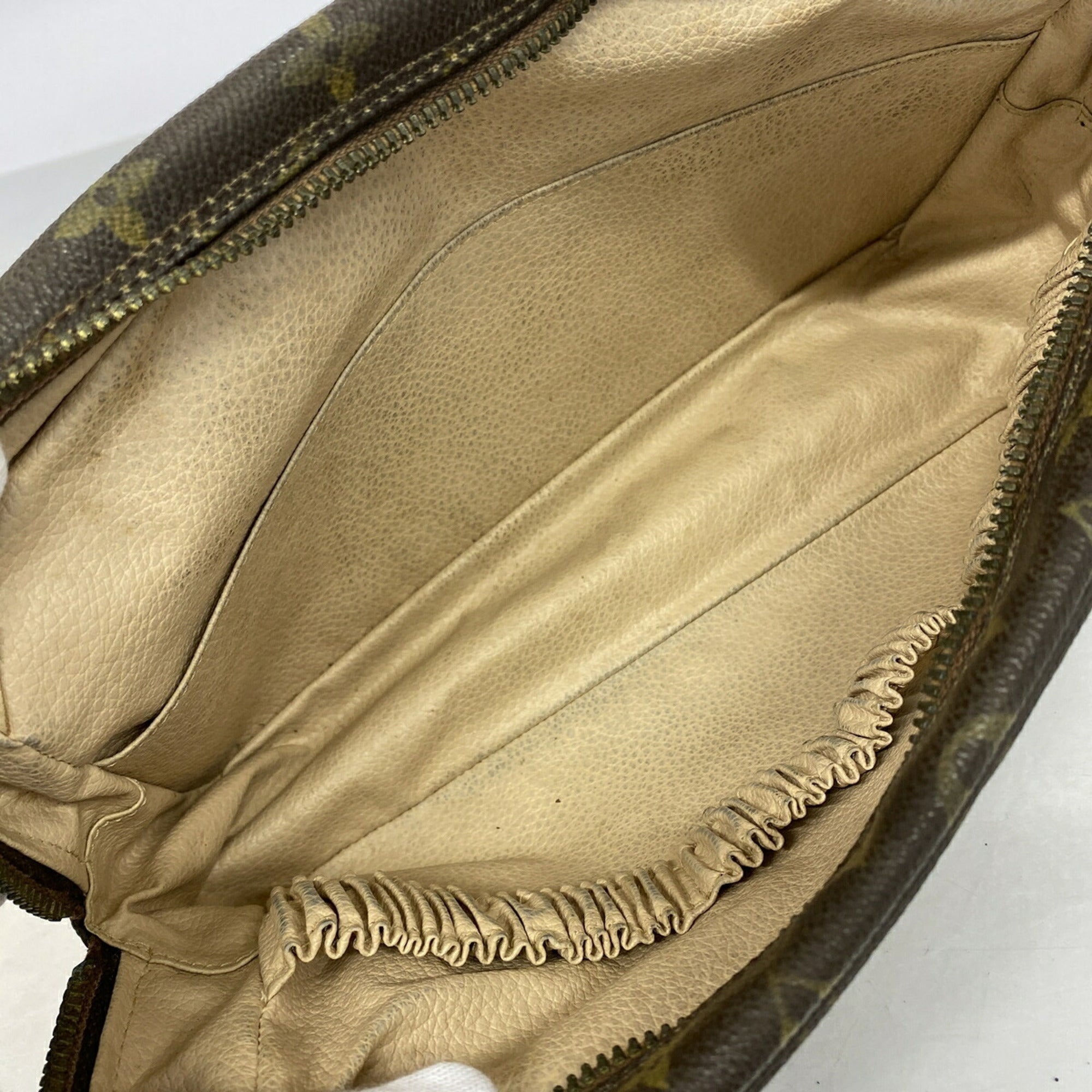 Louis Vuitton Brown Pouch (Pre-Owned)