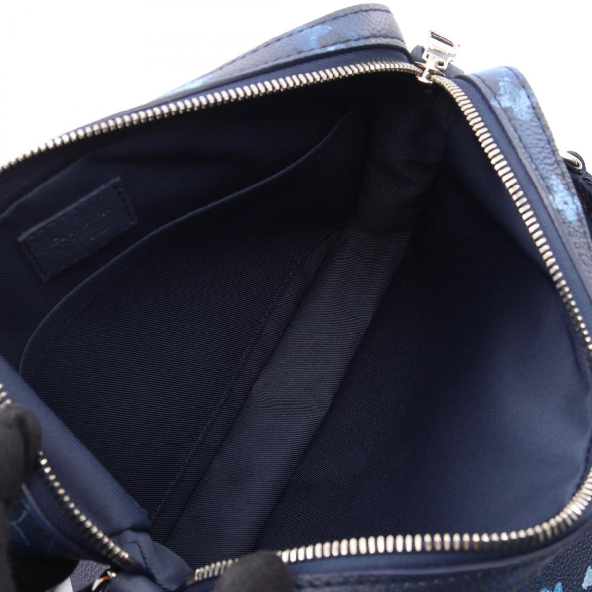 Louis Vuitton Blue Navy Monogram Leather Handbag Pouch Shoulder Bag (Pre-Owned)