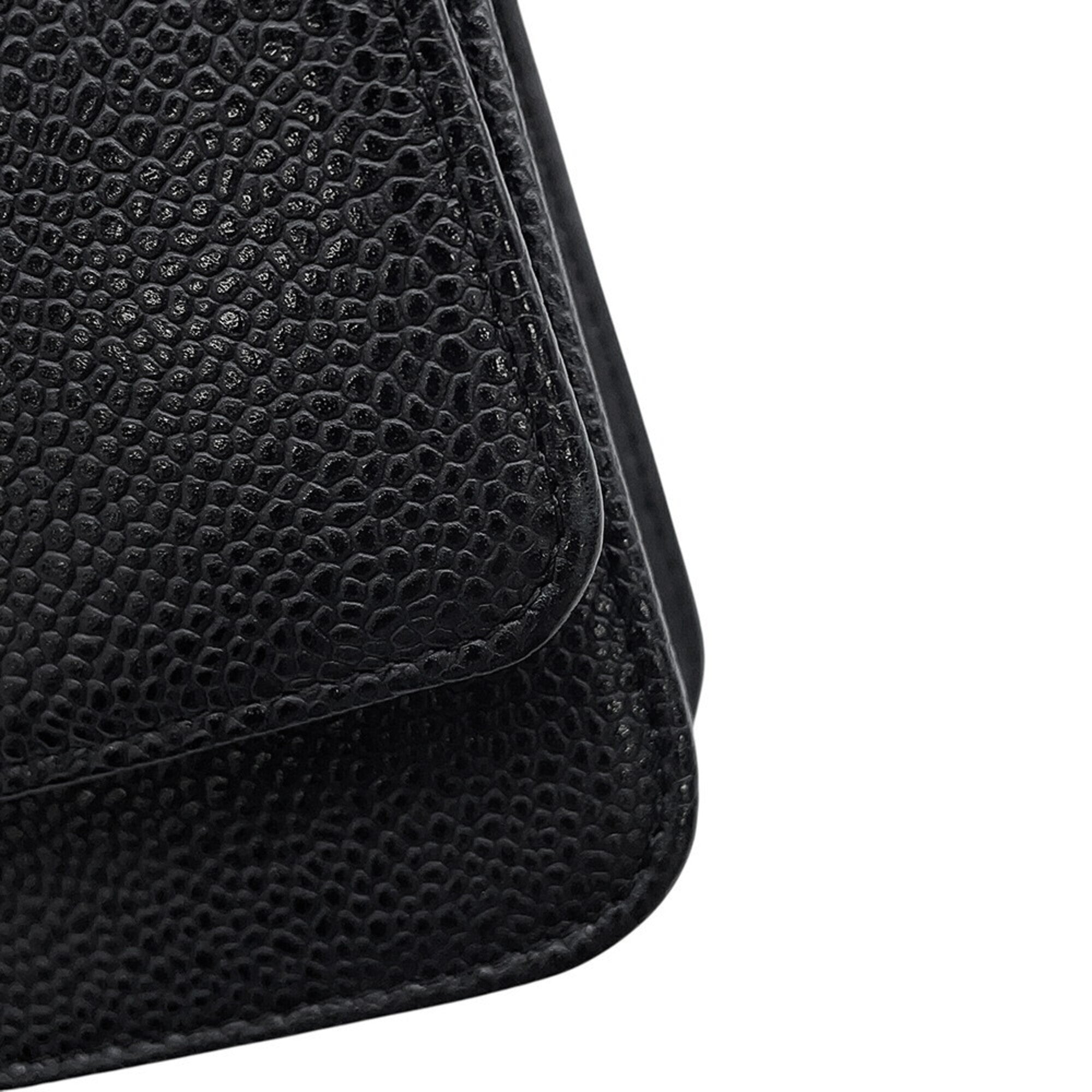 Chanel Black Grained Calfskin Shoulder Bag (Pre-Owned)
