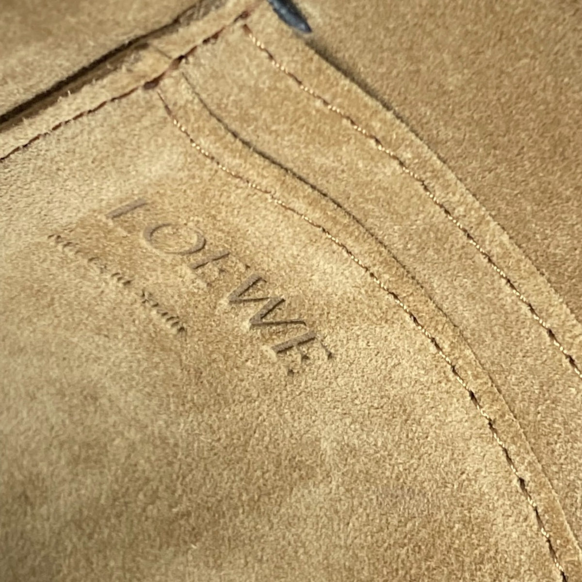 Loewe Blue Leather Shoulder Bag (Pre-Owned)