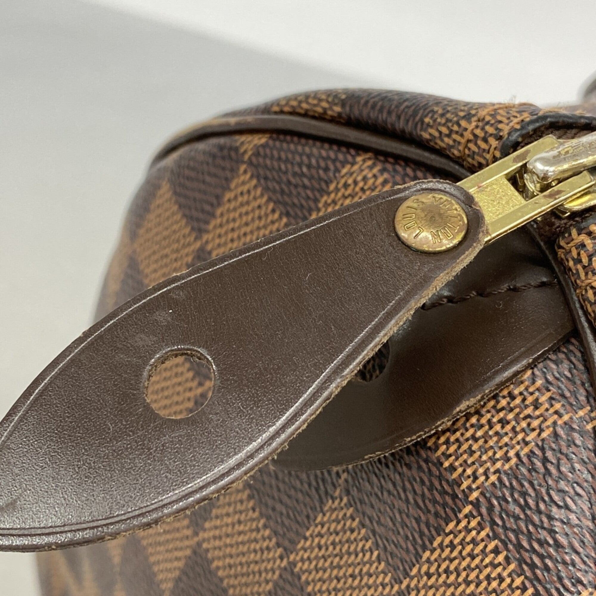 Louis Vuitton Ebene Handbag (Pre-Owned)