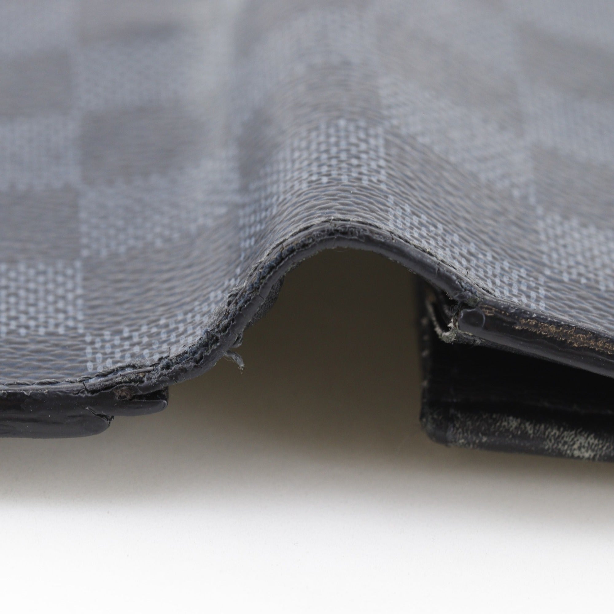 Louis Vuitton Black Damier Graphite Long Wallet (Bi-Fold) (Pre-Owned)