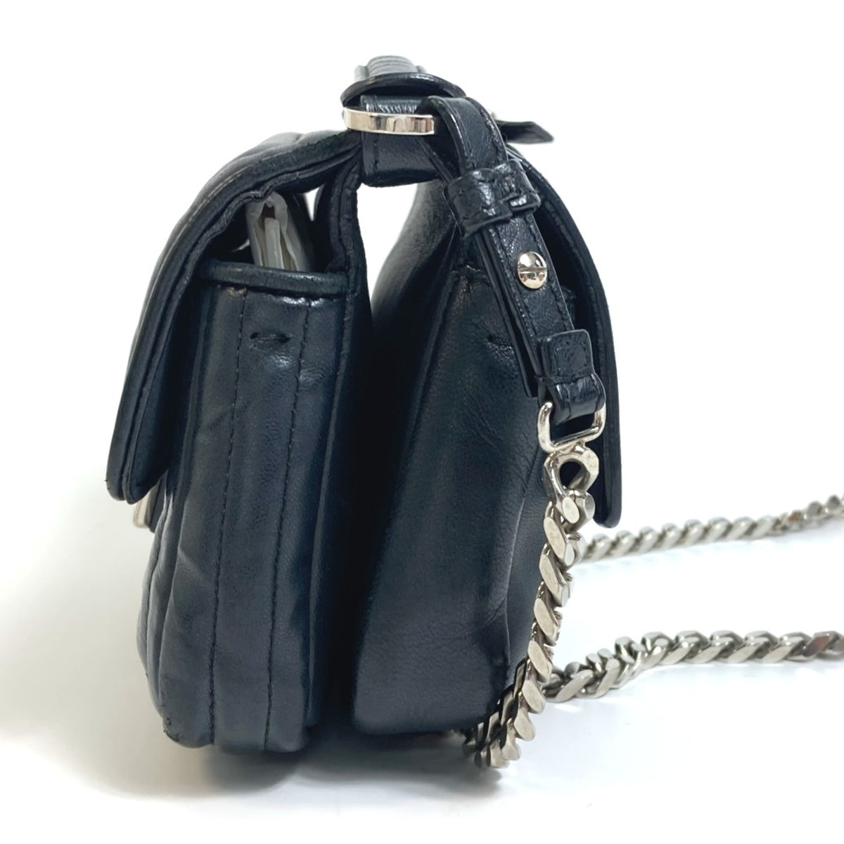 Fendi Black Leather Shoulder Bag (Pre-Owned)