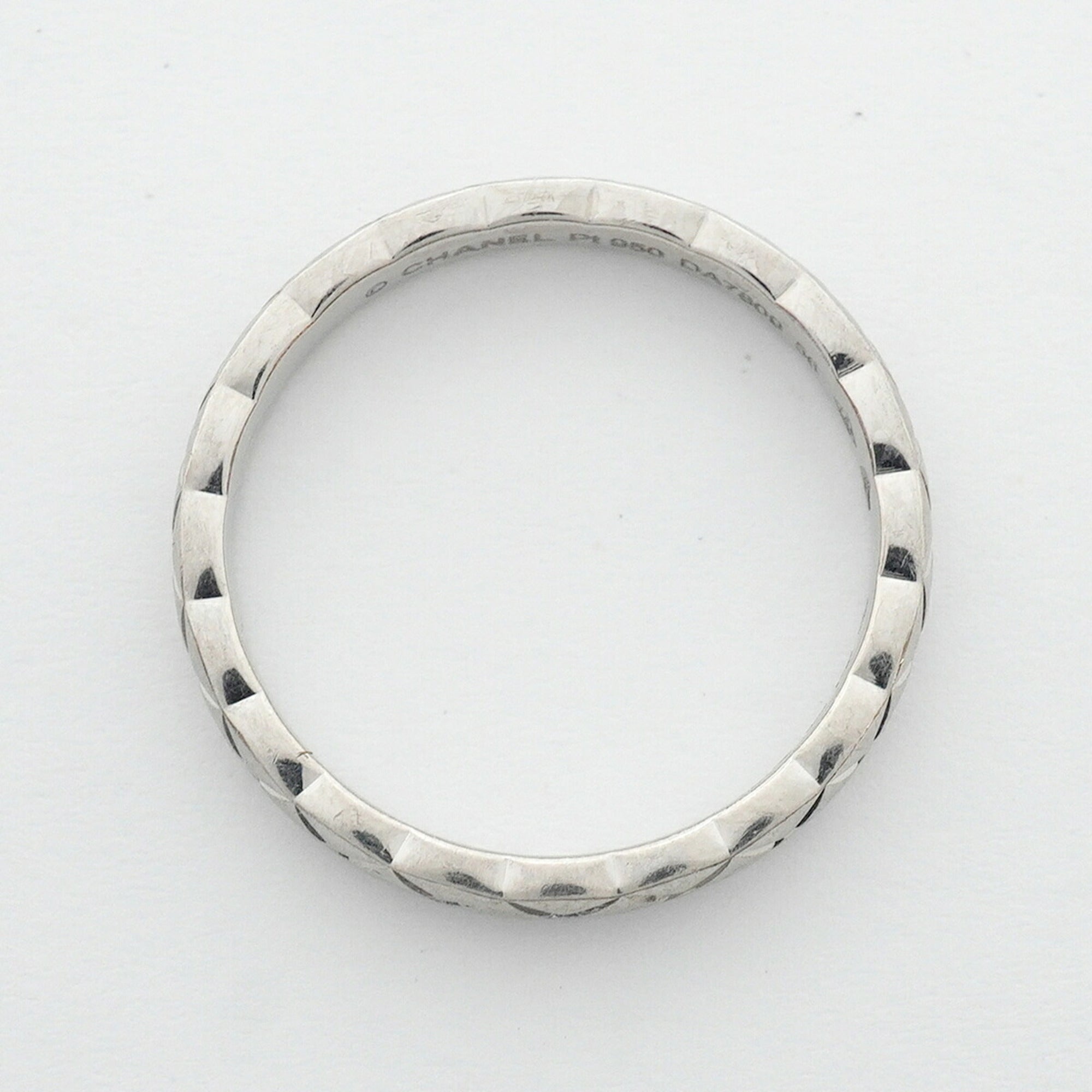 Chanel White Gold (18K) Band Ring (Pre-Owned)