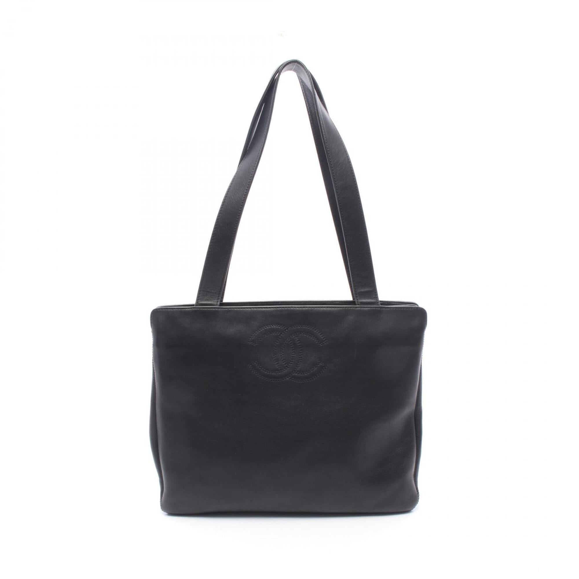 Chanel Black Leather Handbag Tote Bag (Pre-Owned)