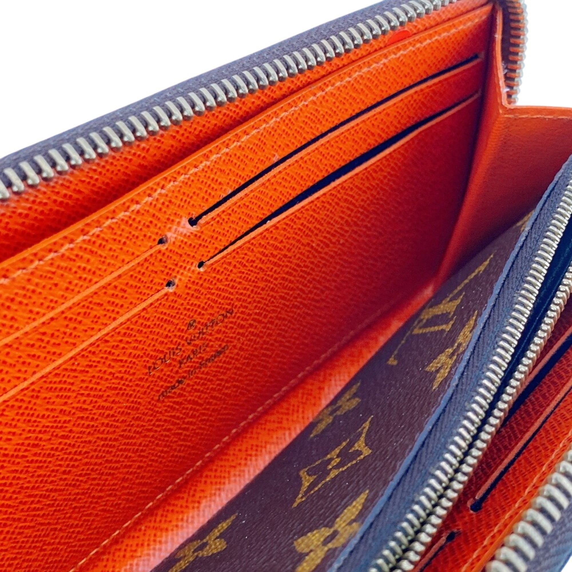 Louis Vuitton Brown Monogram Leather (Pre-Owned)