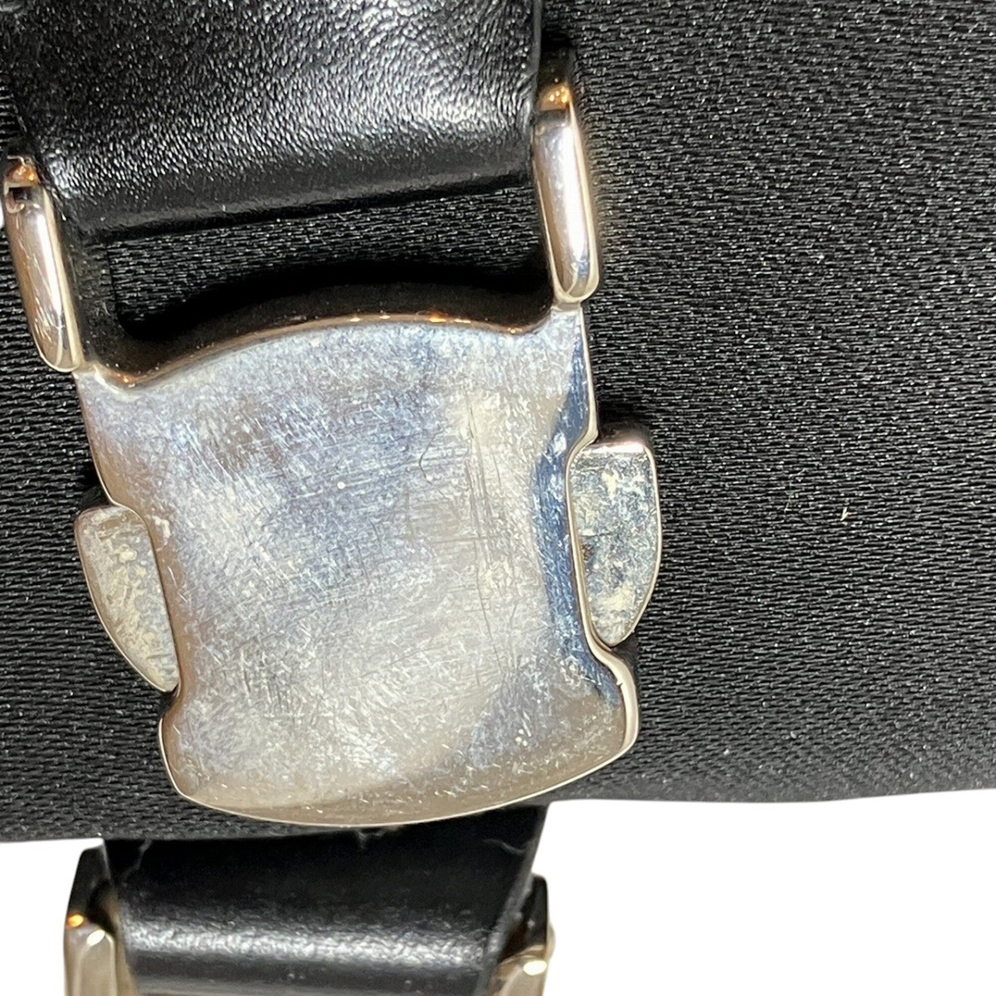 Salvatore Ferragamo Black Nylon Leather Handbag (Pre-Owned)