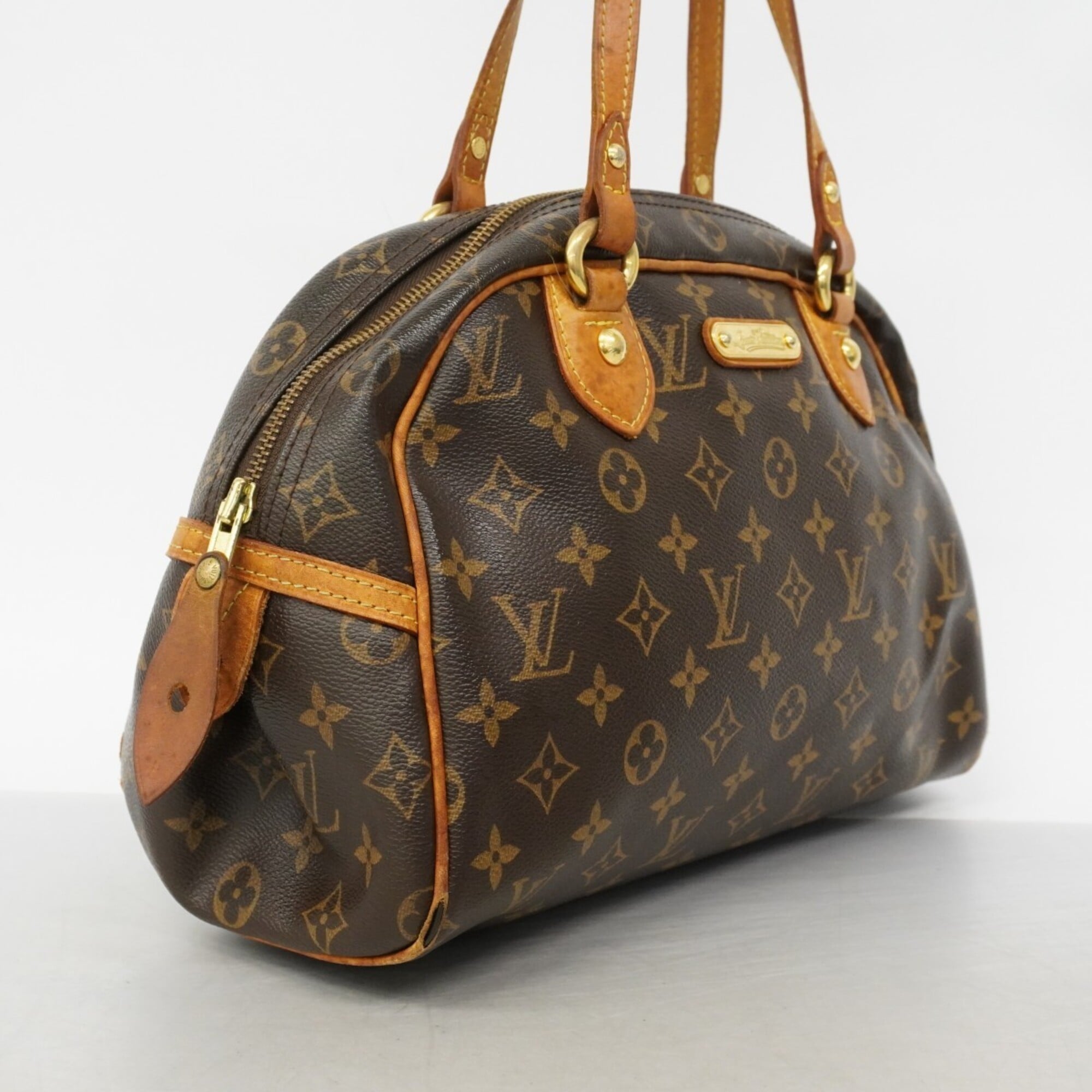 Louis Vuitton Brown Shoulder Bag (Pre-Owned)
