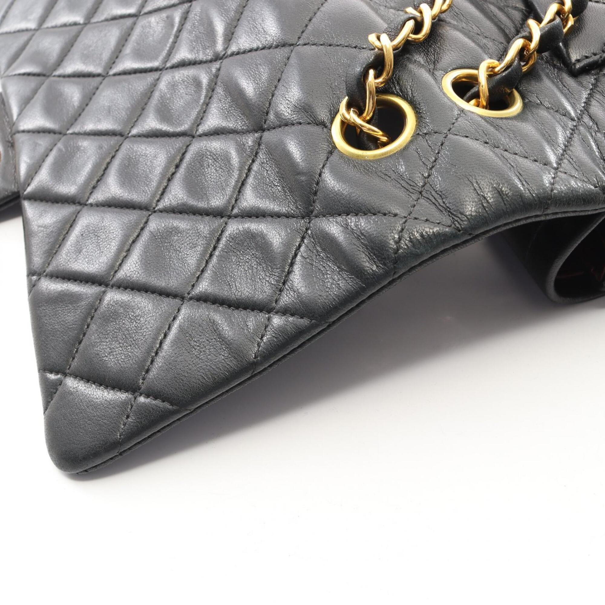 Chanel Black Leather Handbag Shoulder Bag (Pre-Owned)