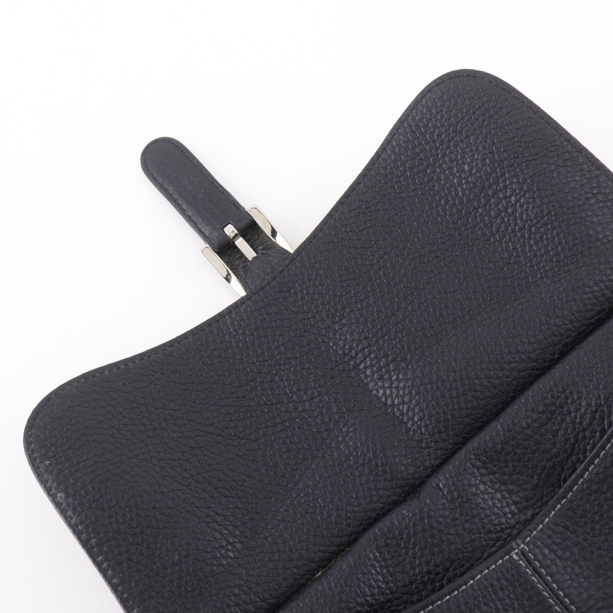 Loewe Black Leather Shoulder Bag (Pre-Owned)