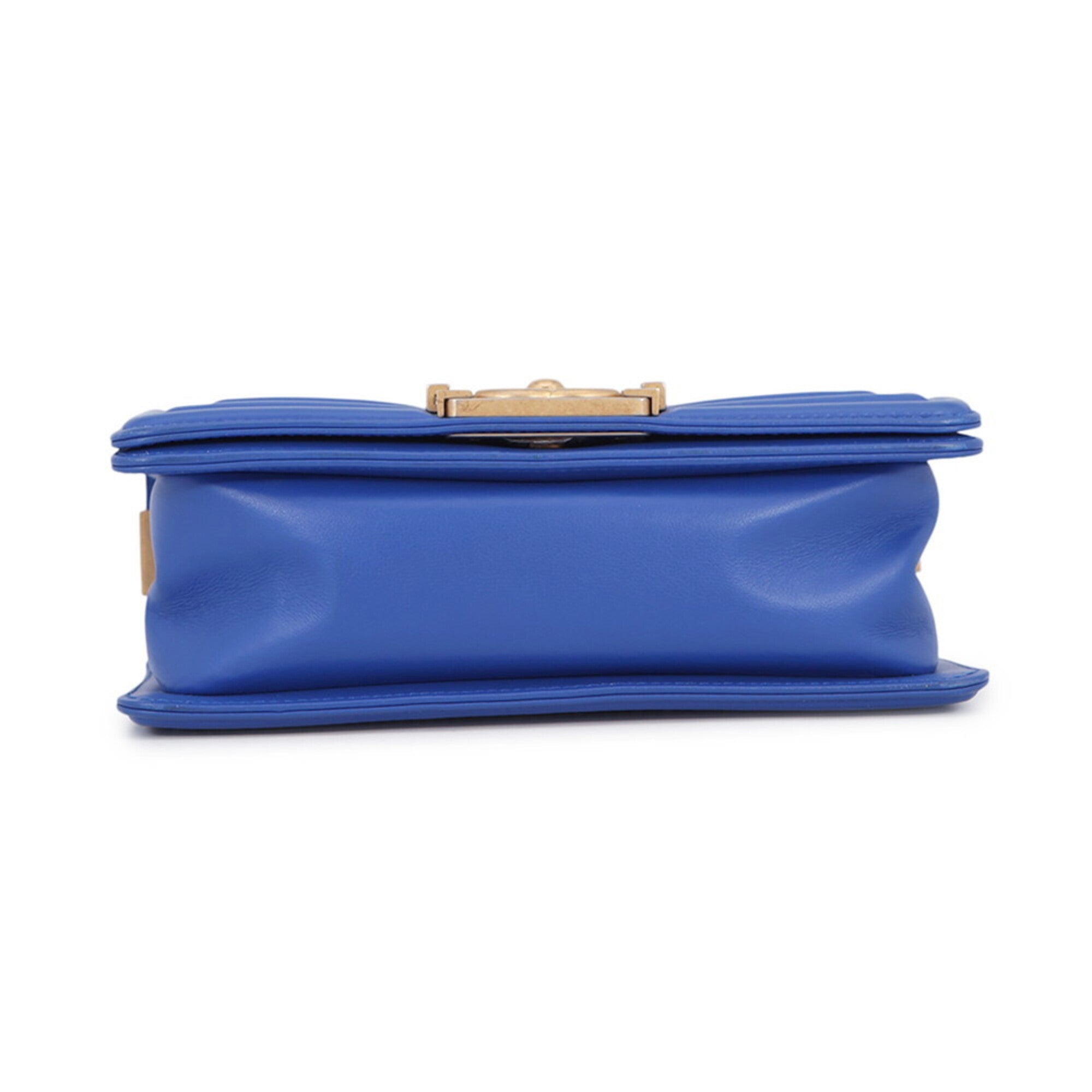Chanel Blue Handbag Shoulder Bag (Pre-Owned)