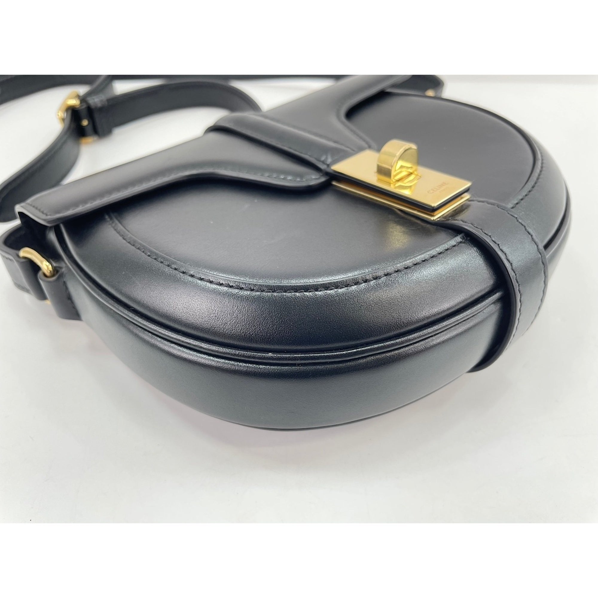 Celine Black Shoulder Bag (Pre-Owned)