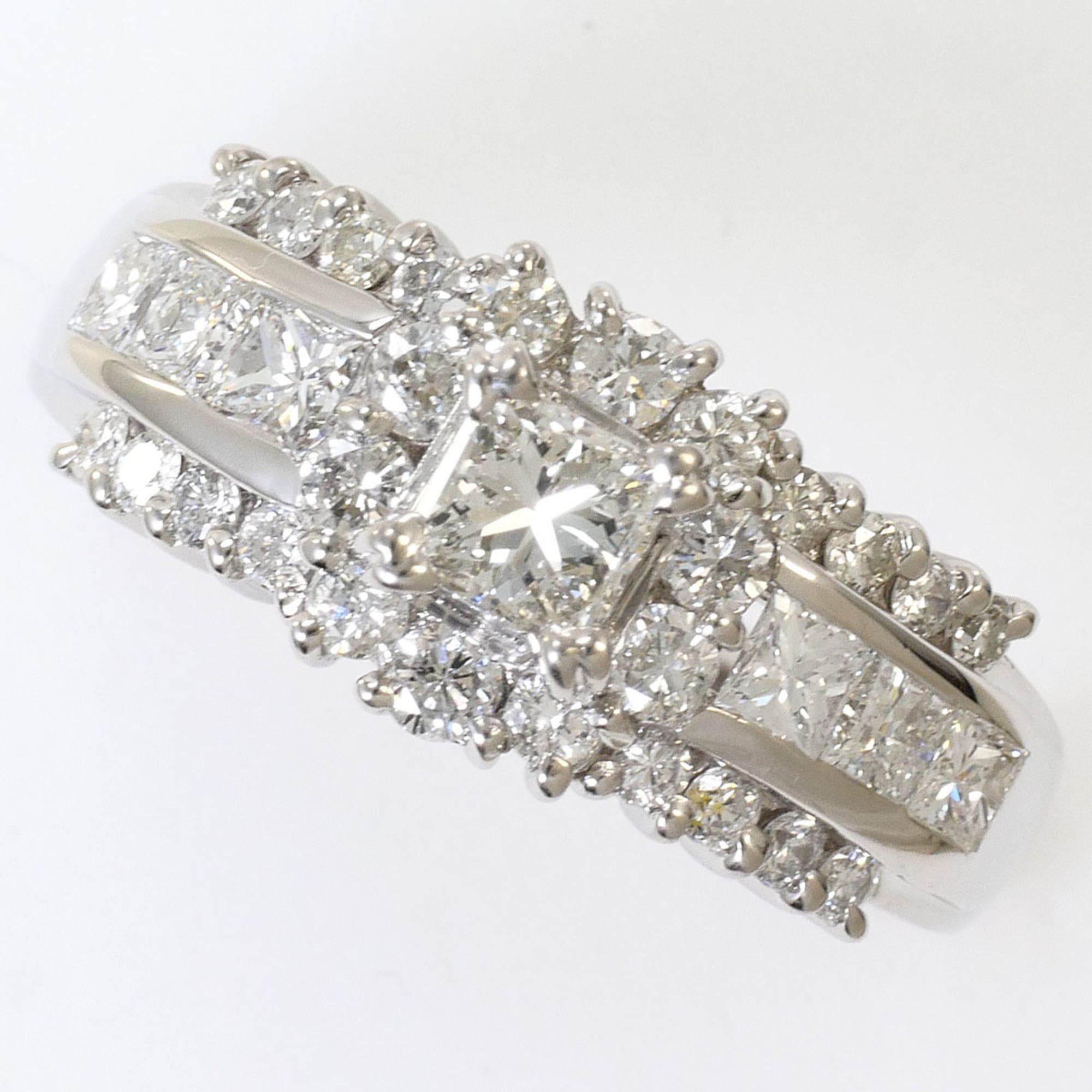 Unbranded Platinum Platinum 900 Band Ring (Pre-Owned)