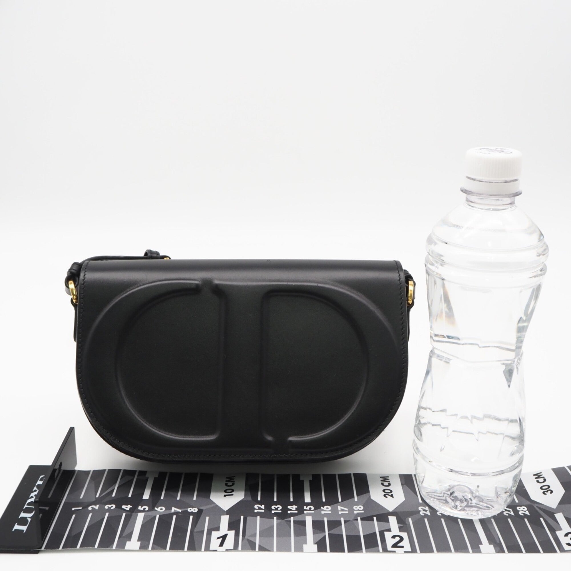 Christian Dior Black Leather Shoulder Bag (Pre-Owned)