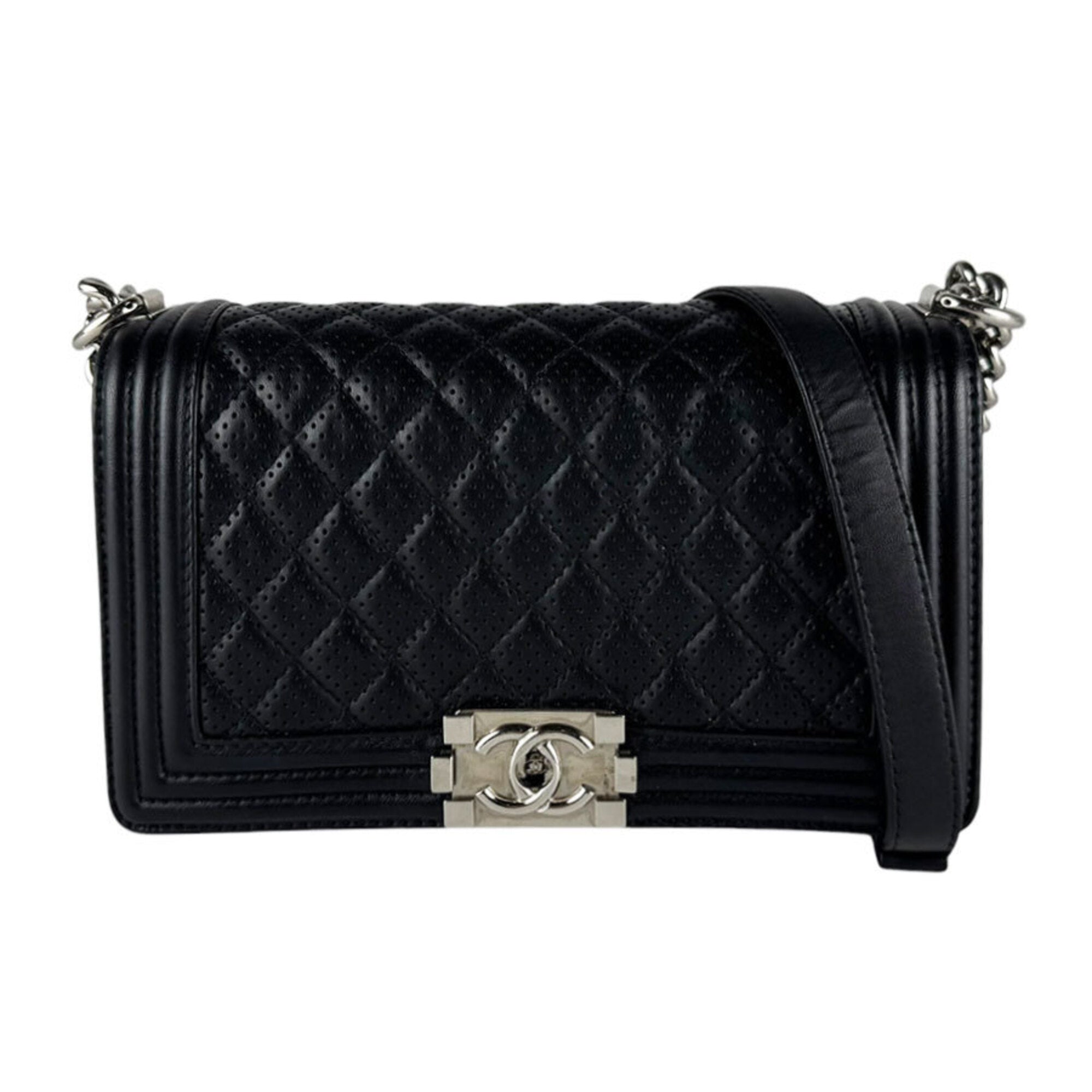 Chanel Black Leather Shoulder Bag (Pre-Owned)