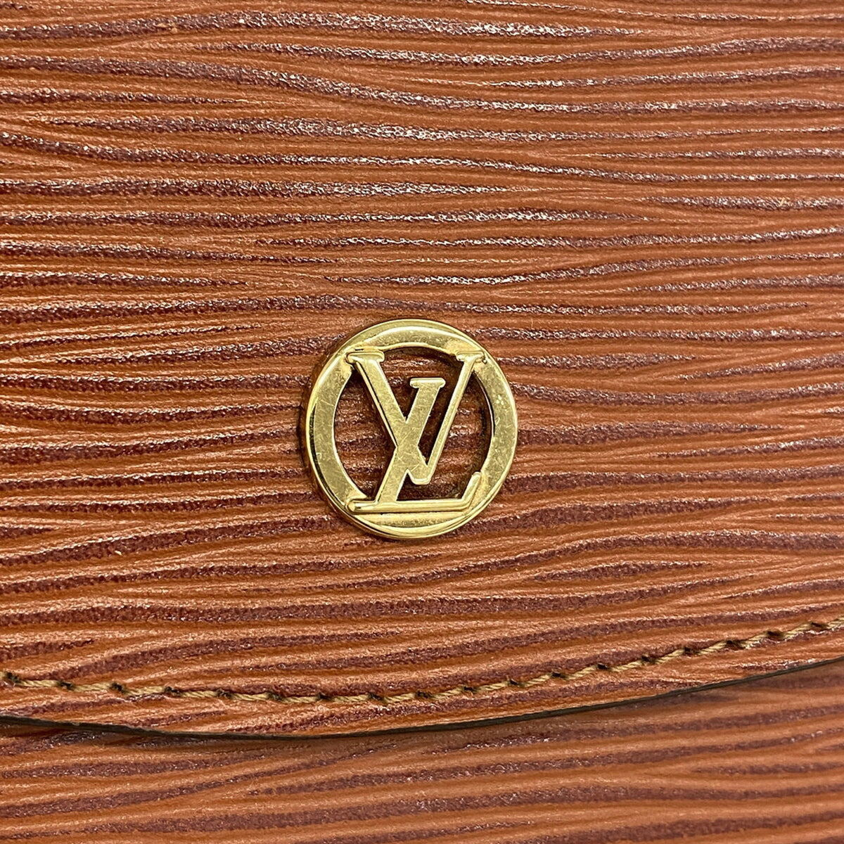 Louis Vuitton Kenyan Brown Clutch Bag (Pre-Owned)