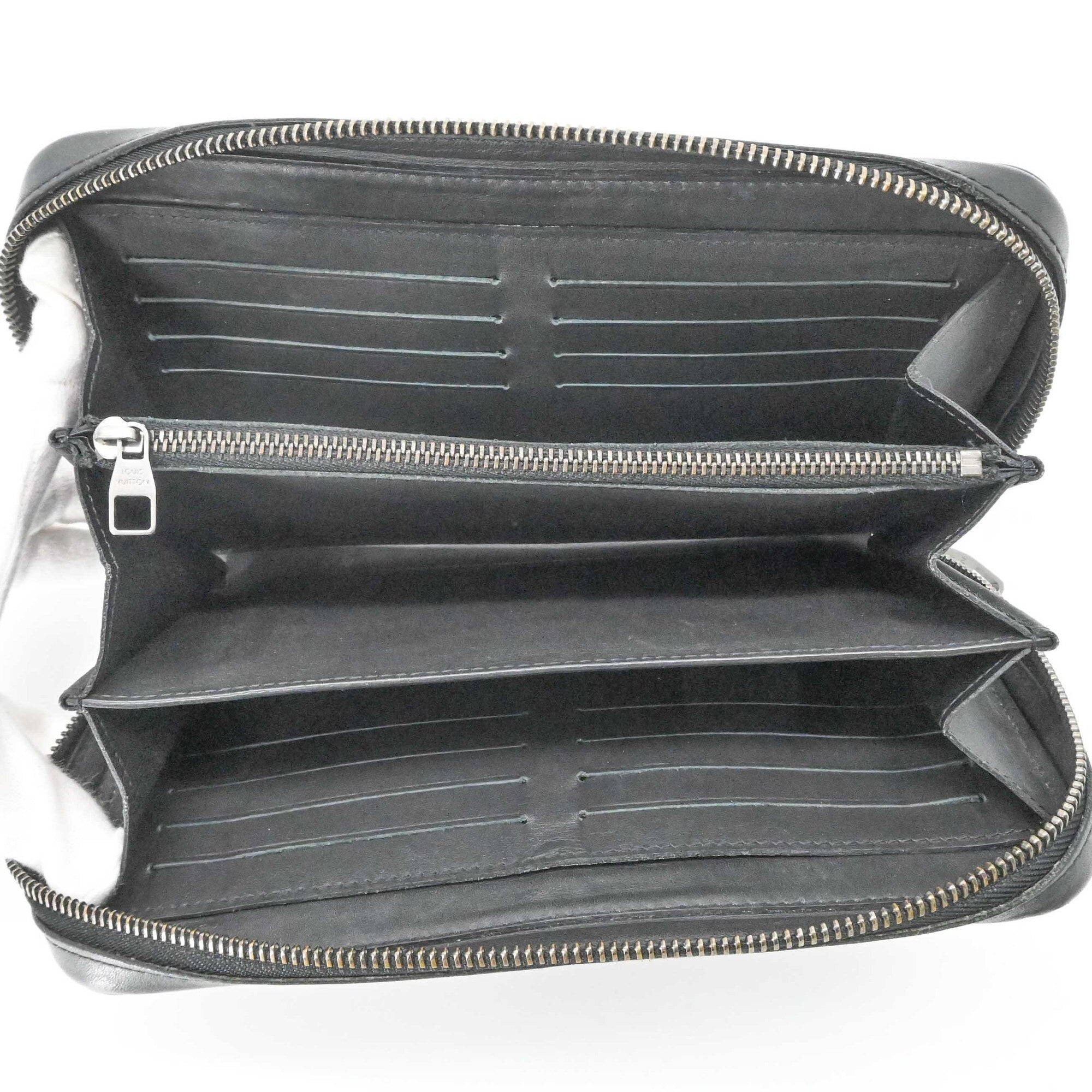 Louis Vuitton Black Damier Infini Long Wallet (Bi-Fold) (Pre-Owned)