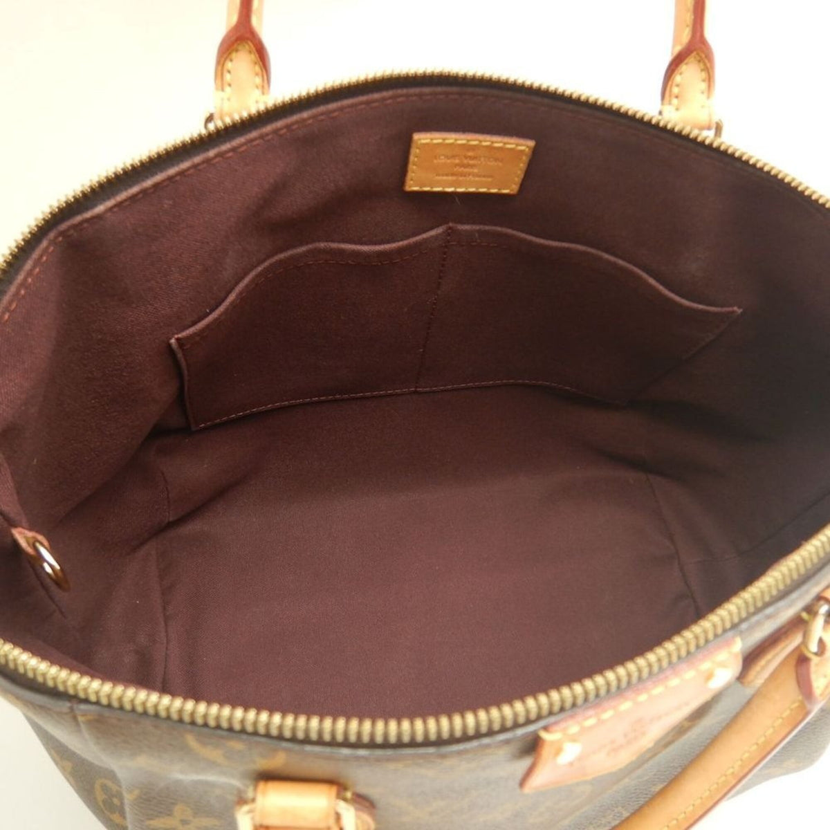 Louis Vuitton Brown Monogram Monogram Canvas Handbag (Pre-Owned)