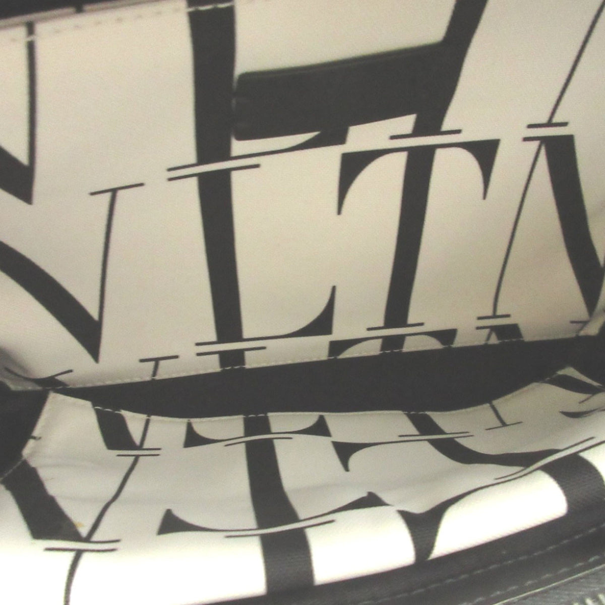 Valentino Black White Canvas Fanny Pack (Pre-Owned)