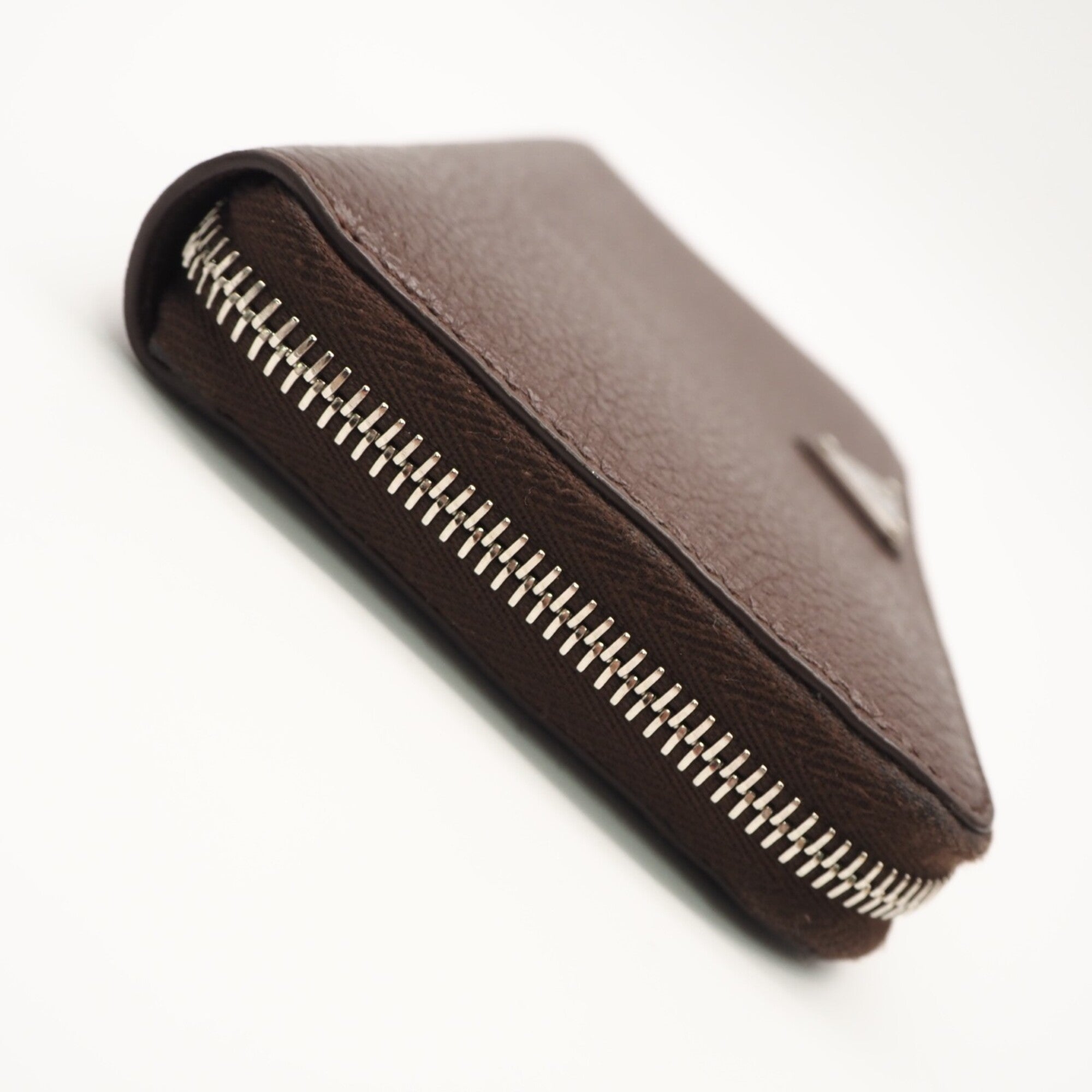 Prada Brown Leather Long Wallet (Bi-Fold) (Pre-Owned)