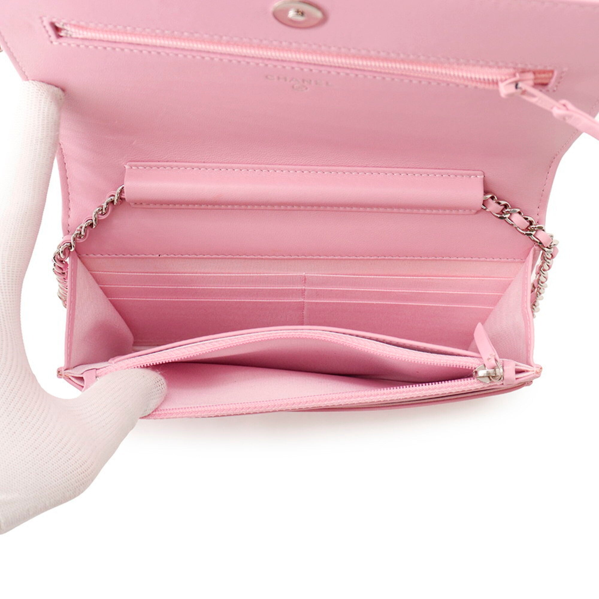 Chanel Pink Leather Rhinestone Chain/Shoulder Wallet (Pre-Owned)