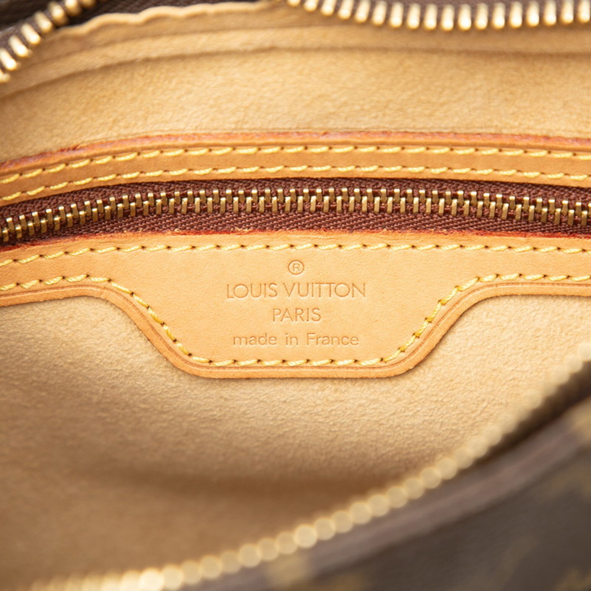 Louis Vuitton Brown Pvc Leather Handbag Shoulder Bag (Pre-Owned)