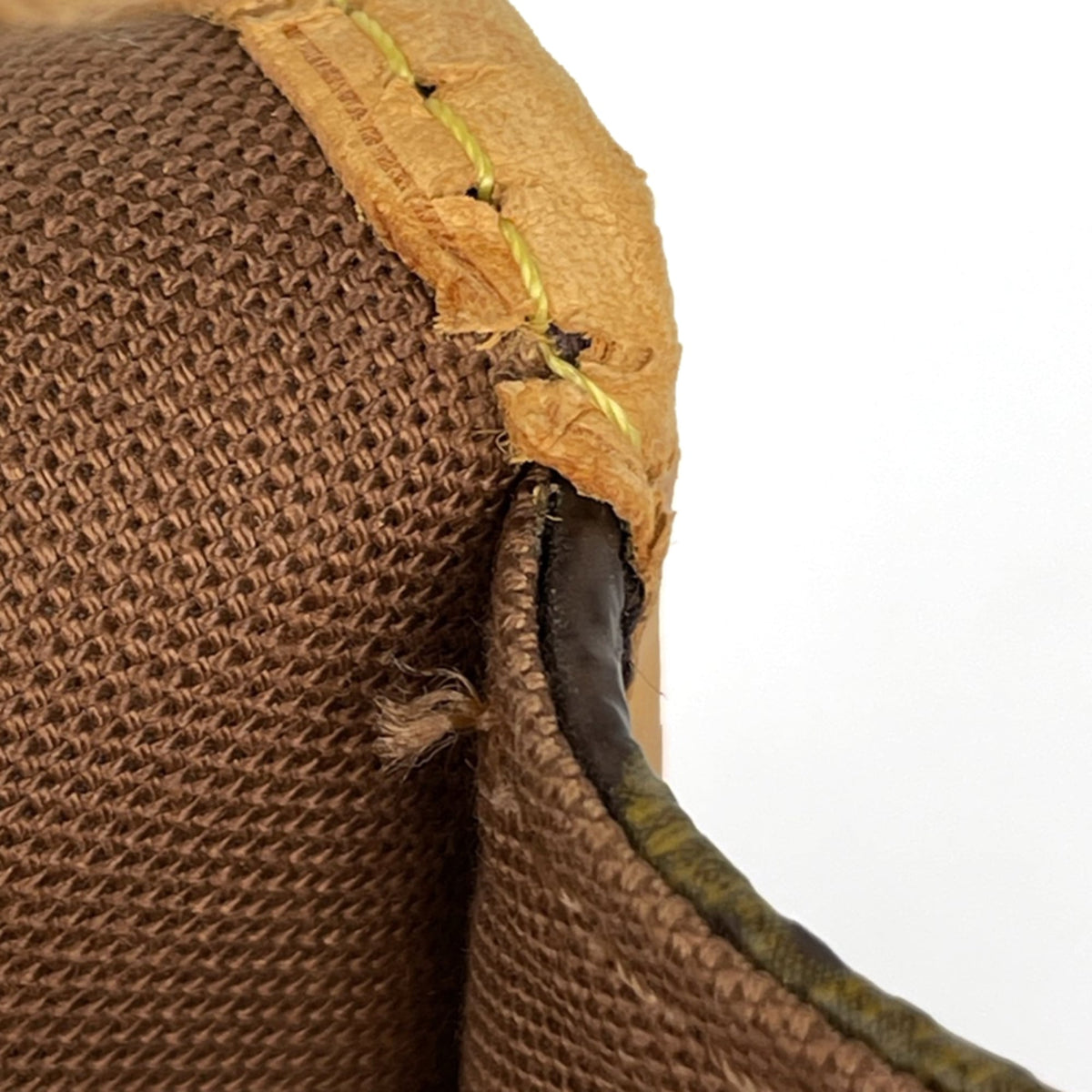 Louis Vuitton Brown Monogram Shoulder Bag (Pre-Owned)