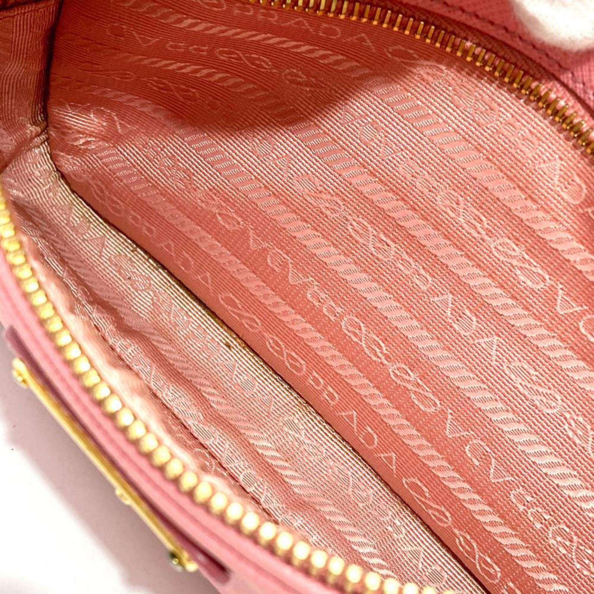 Prada Pink Leather Shoulder Bag (Pre-Owned)