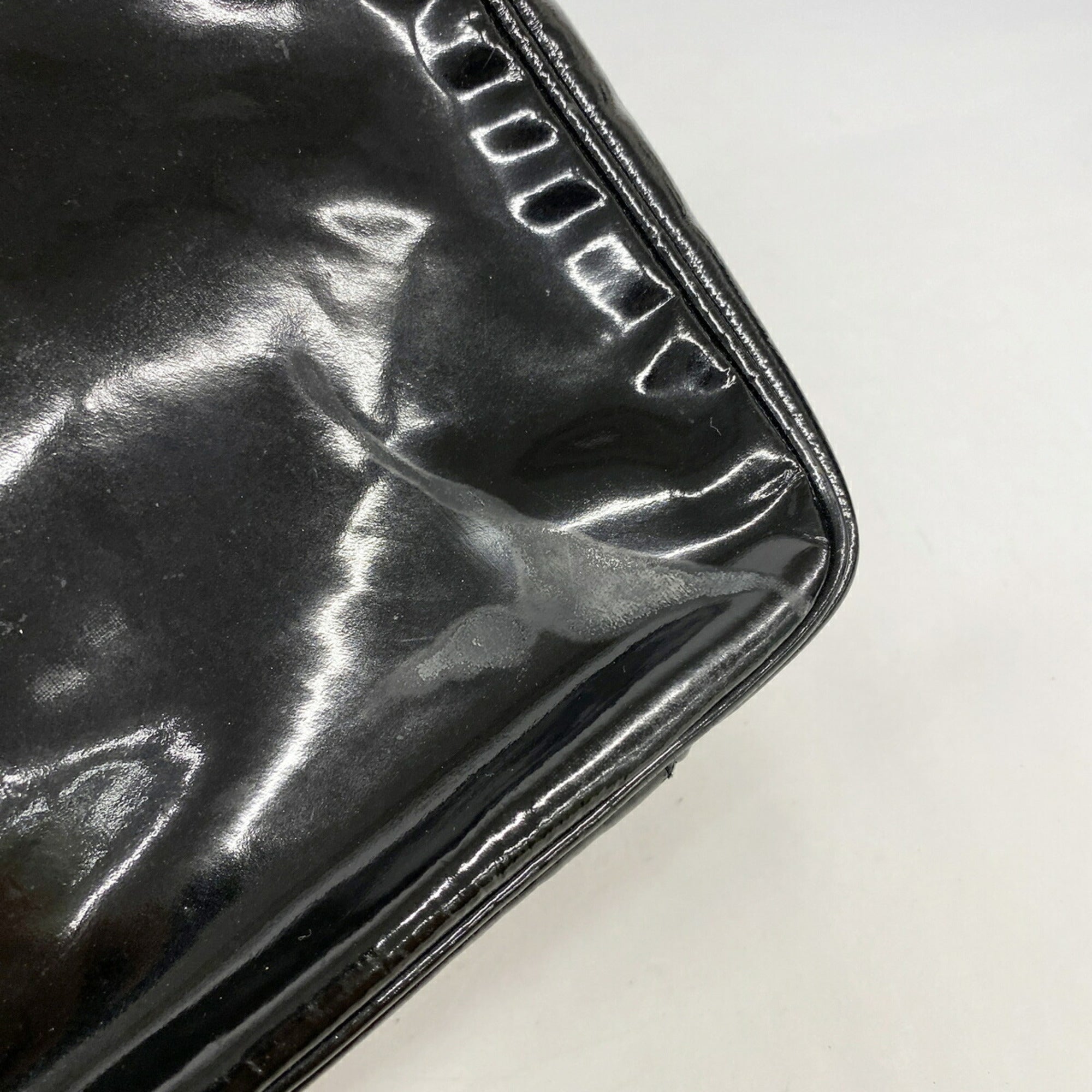 Chanel Black Patent Leather Vanity Bag (Pre-Owned)