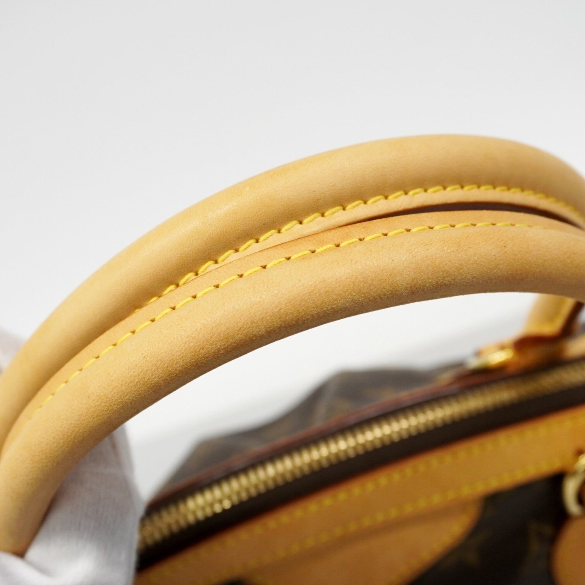 Louis Vuitton Brown Handbag (Pre-Owned)