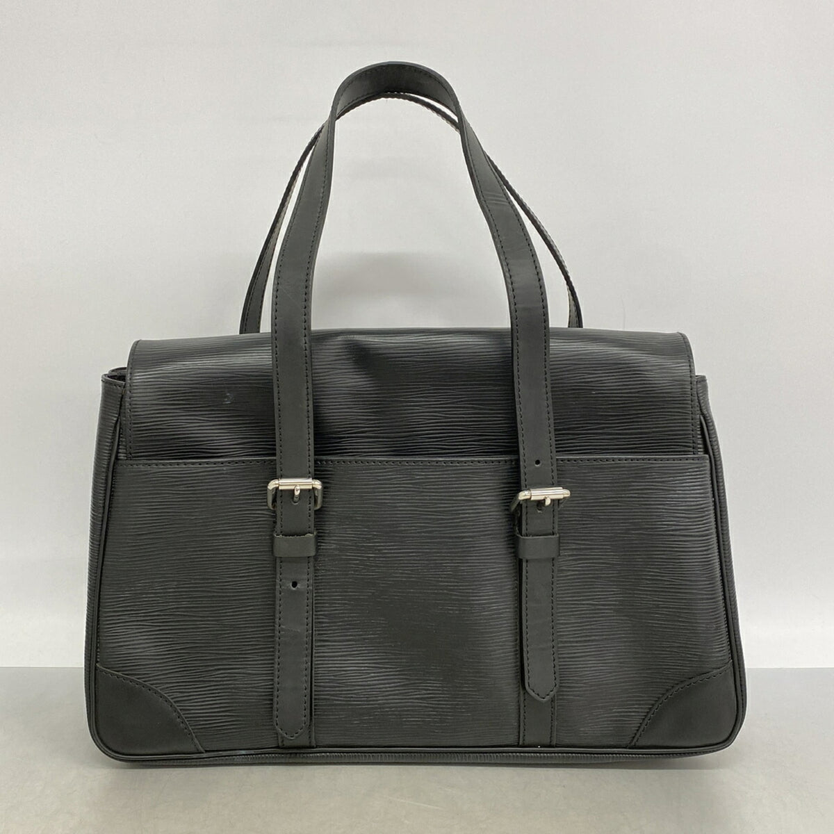 Louis Vuitton Noir Handbag (Pre-Owned)