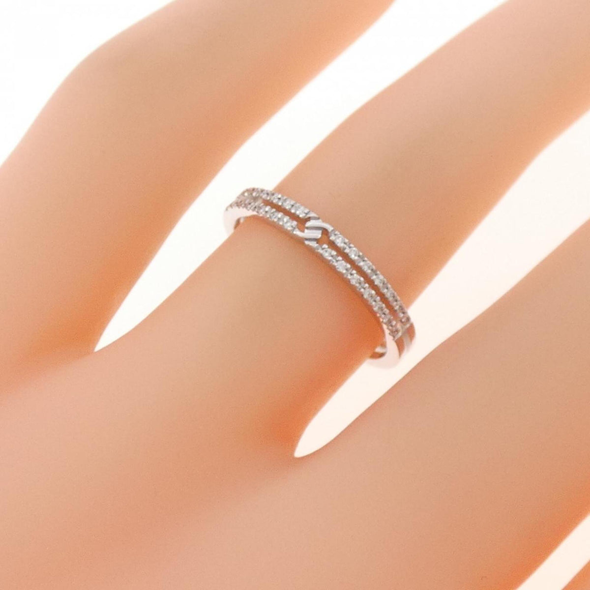 Gucci White Gold (18K) Band Ring (Pre-Owned)