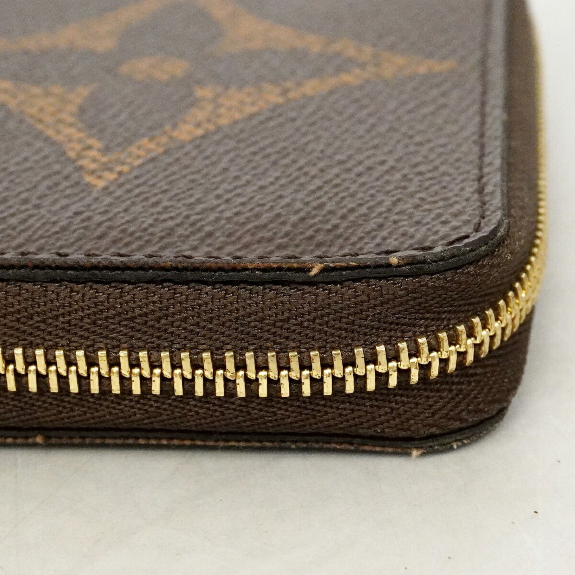 Louis Vuitton Brown Coin Purse/Coin Case (Pre-Owned)