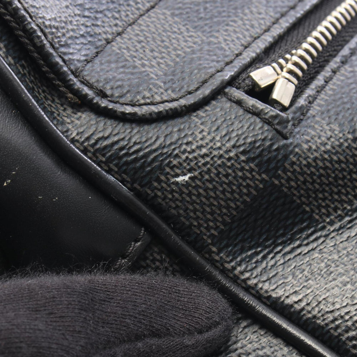 Louis Vuitton Black Coated Canvas Leather Handbag Shoulder Bag (Pre-Owned)