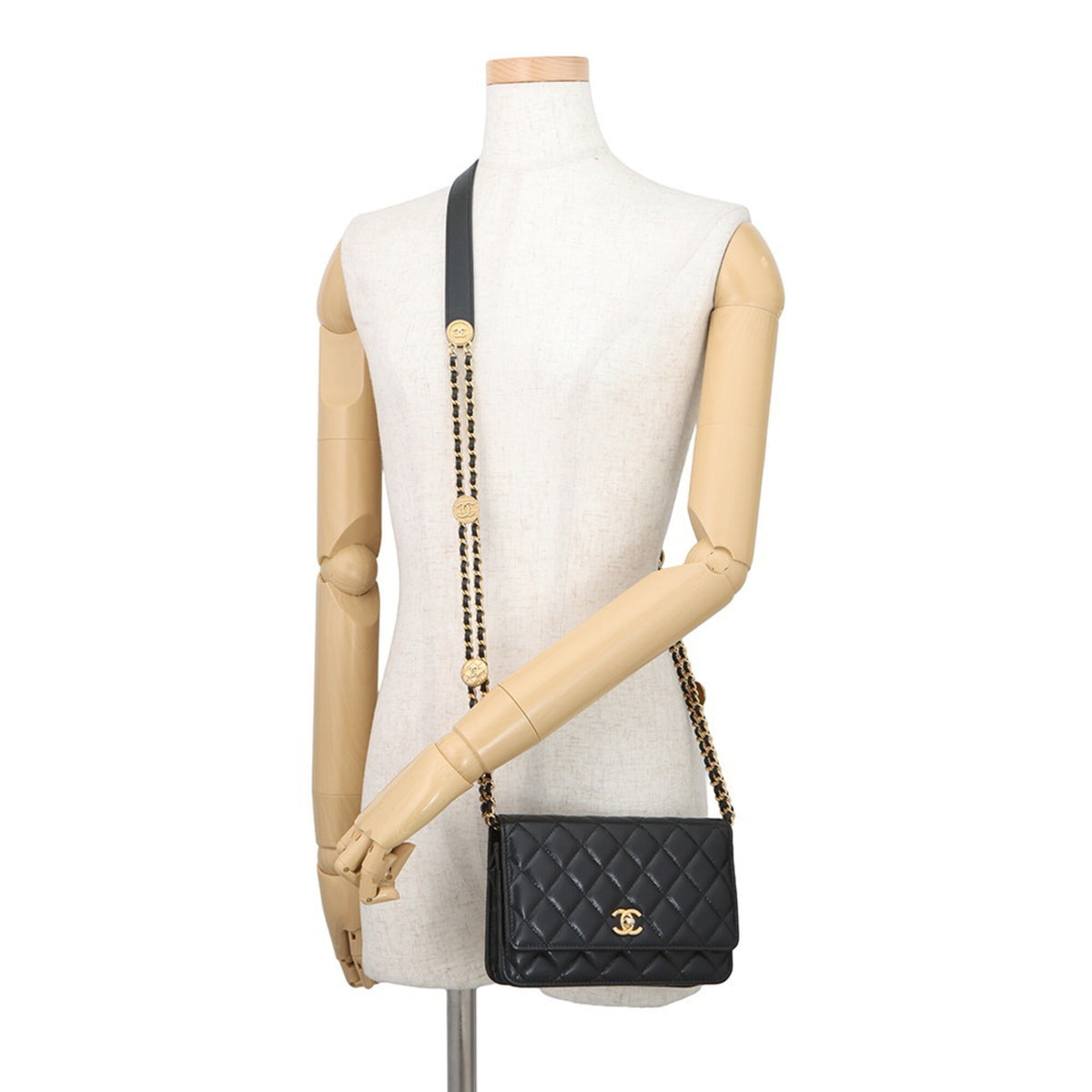 Chanel Black Grained Calfskin Chain/Shoulder Wallet (Pre-Owned)