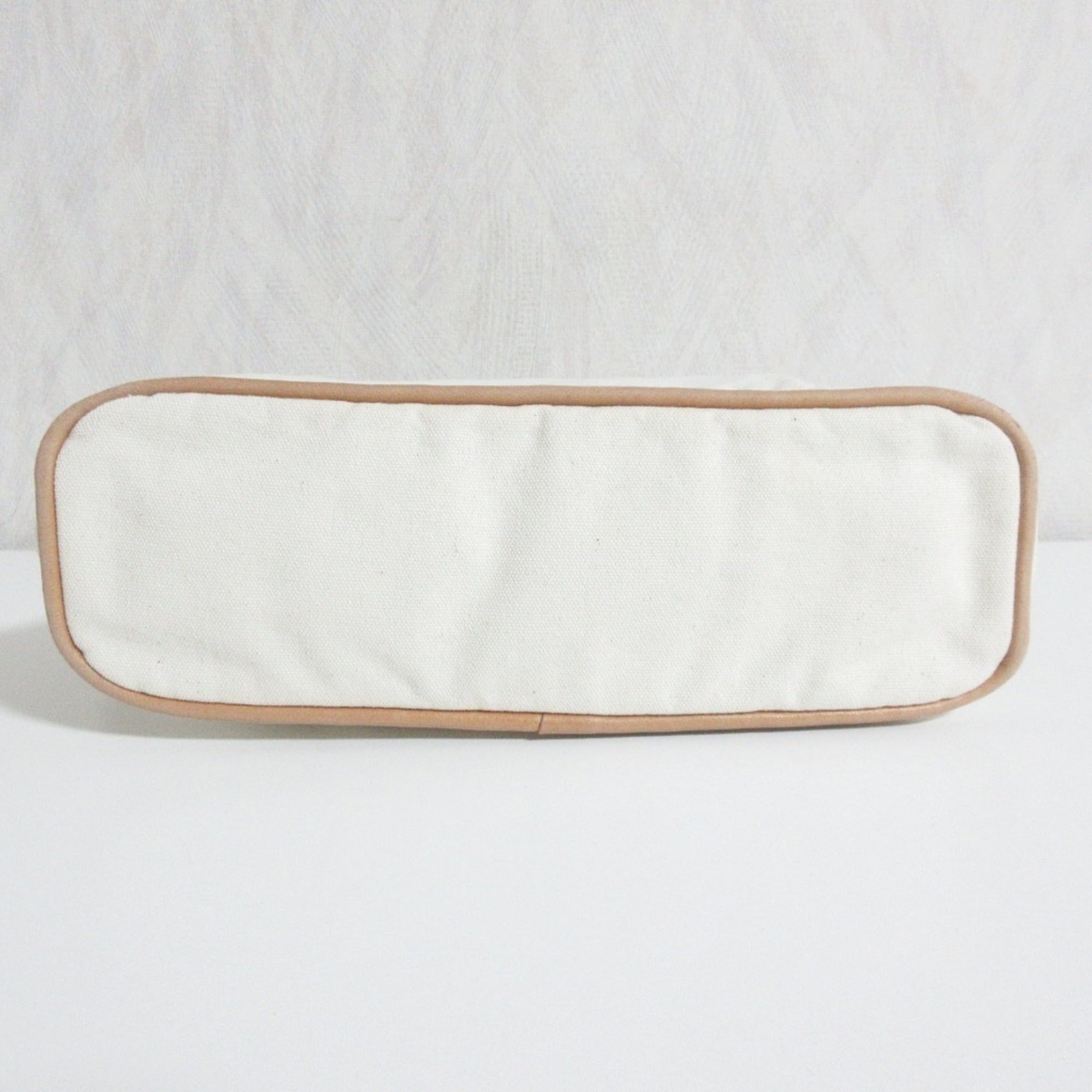 Hermes White Pouch (Pre-Owned)