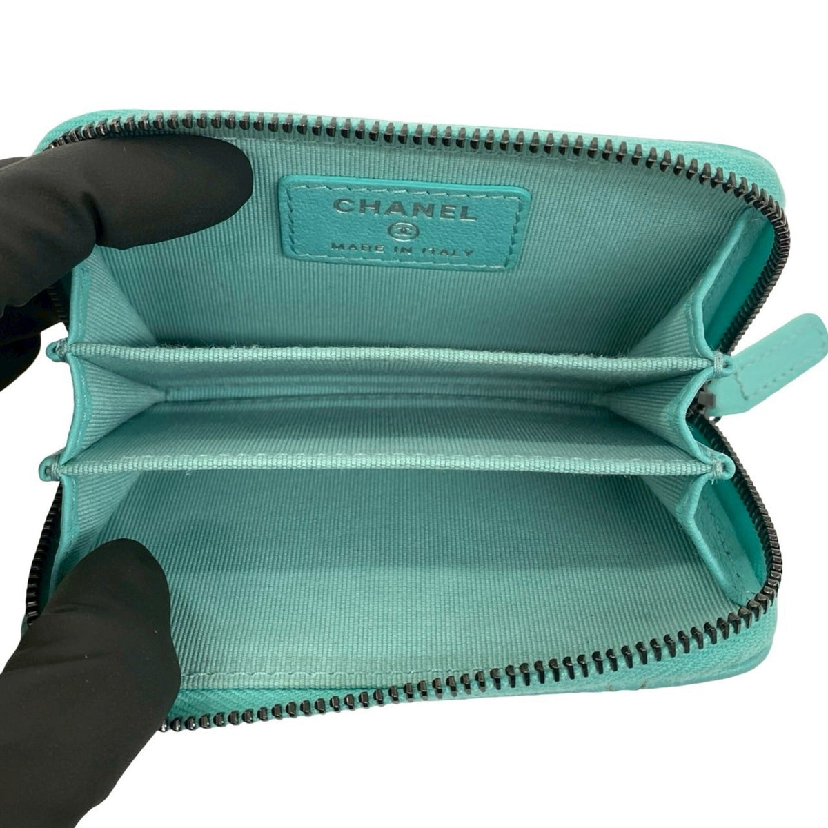 Chanel Green Leather Coin Purse/Coin Case (Pre-Owned)