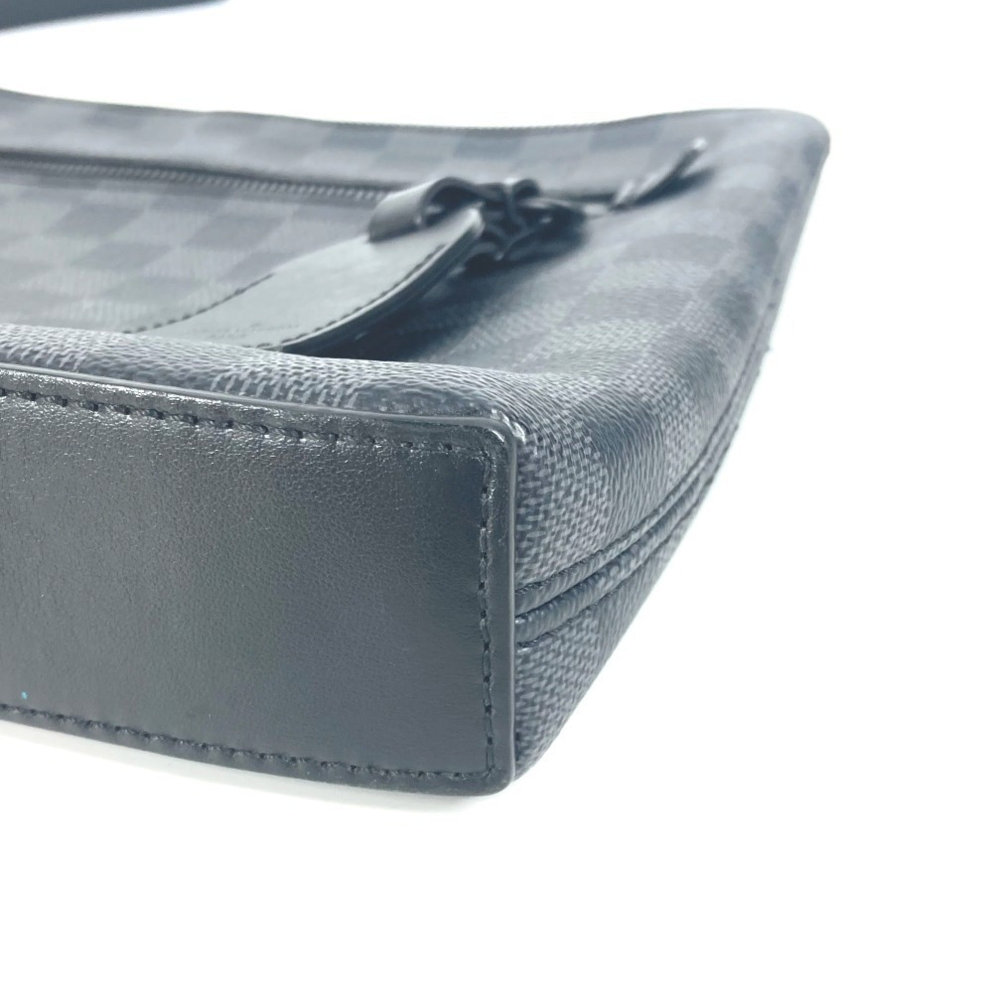 Louis Vuitton Black Damier Graphite Clutch Bag Pouch (Pre-Owned)