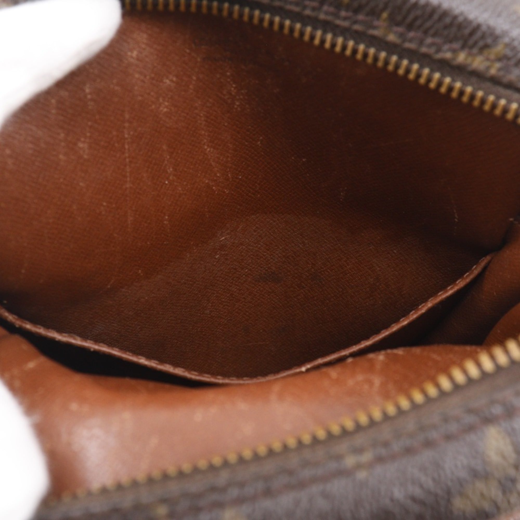 Louis Vuitton Brown Monogram Canvas Shoulder Bag (Pre-Owned)