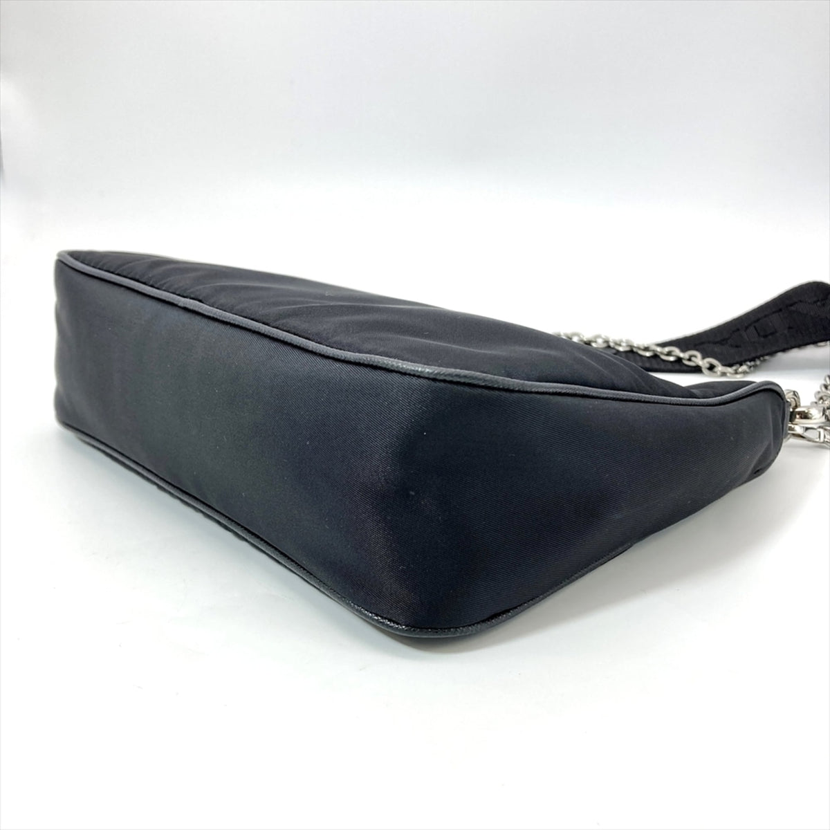 Prada Black Nylon Handbag Shoulder Bag (Pre-Owned)