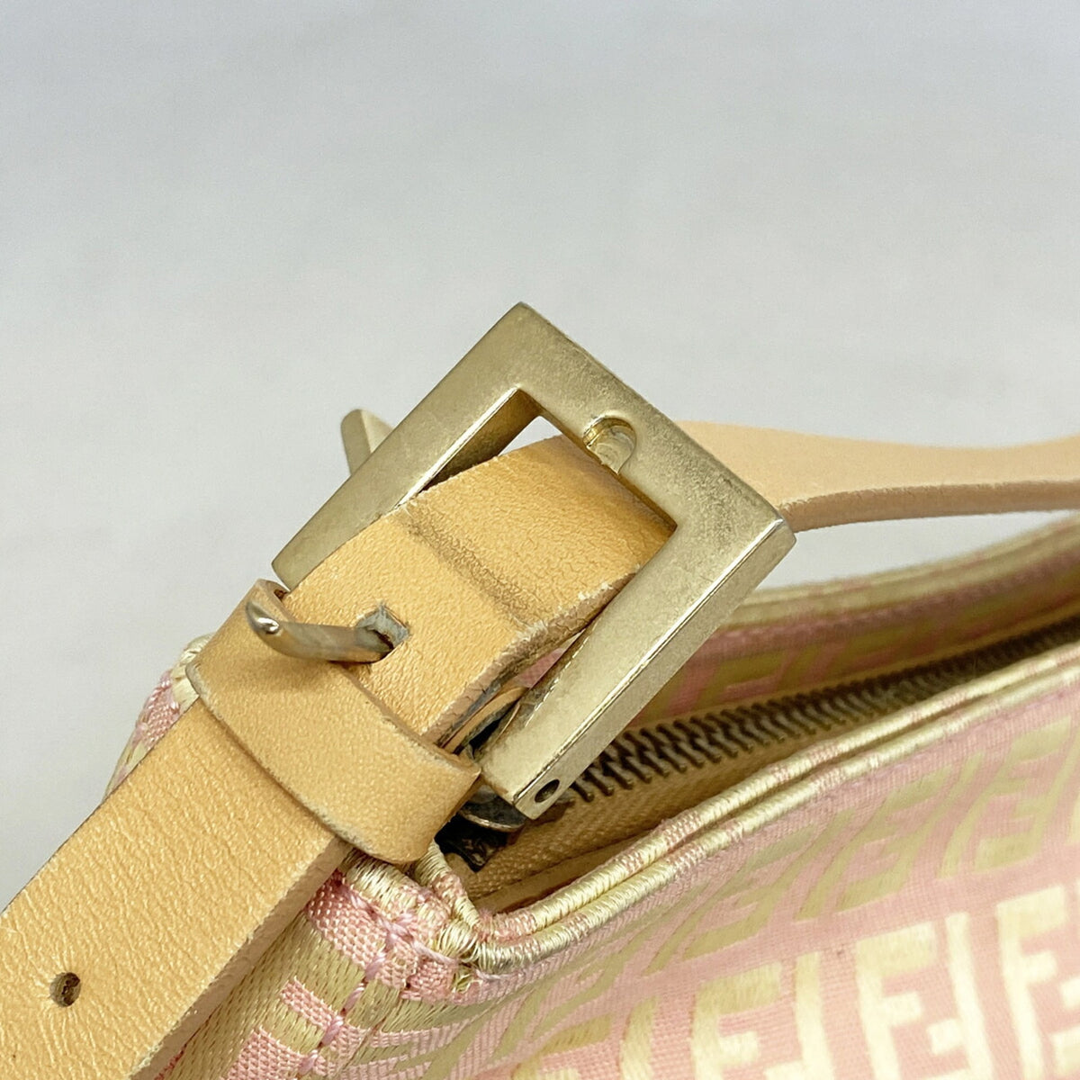 Fendi Pink Nylon Canvas Handbag (Pre-Owned)