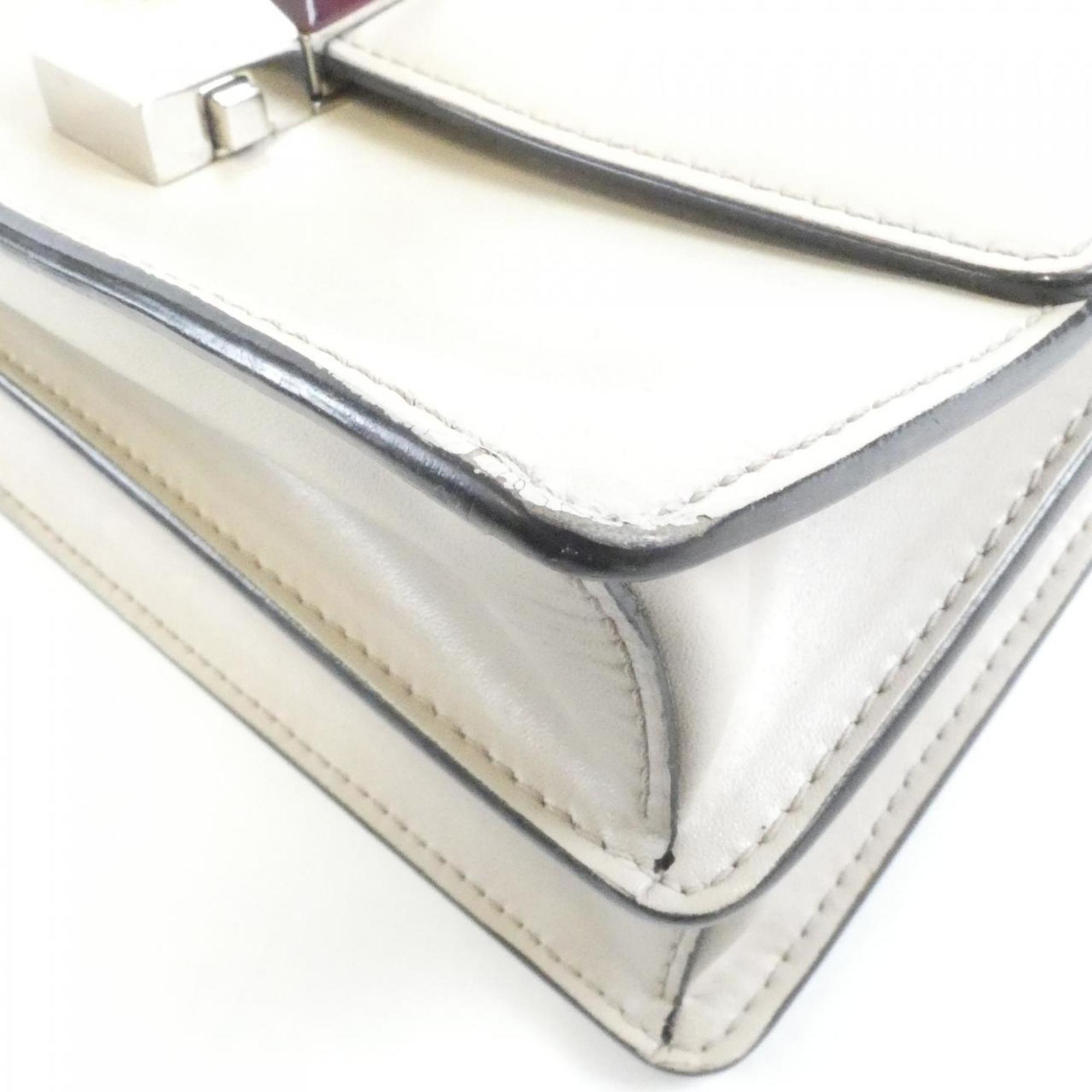 Fendi Beige Leather Shoulder Bag (Pre-Owned)