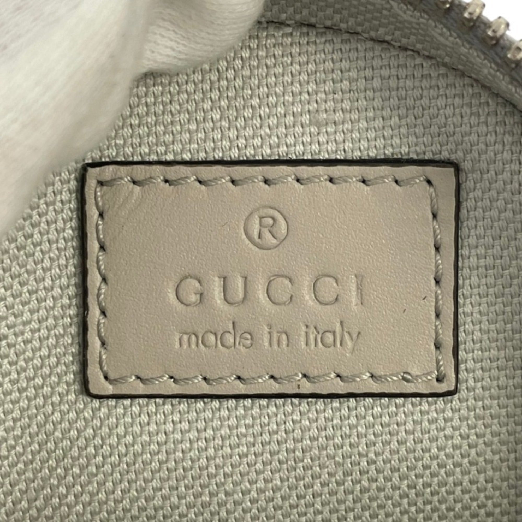 Gucci Silver Clutch Bag (Pre-Owned)
