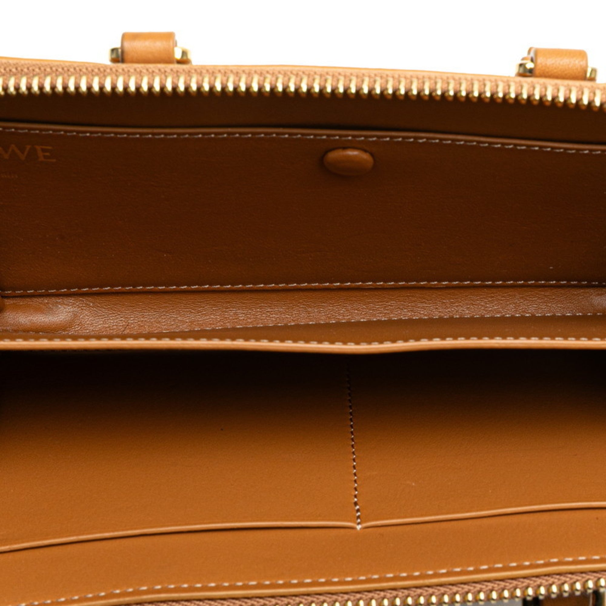 Loewe Brown Leather Handbag Shoulder Bag (Pre-Owned)