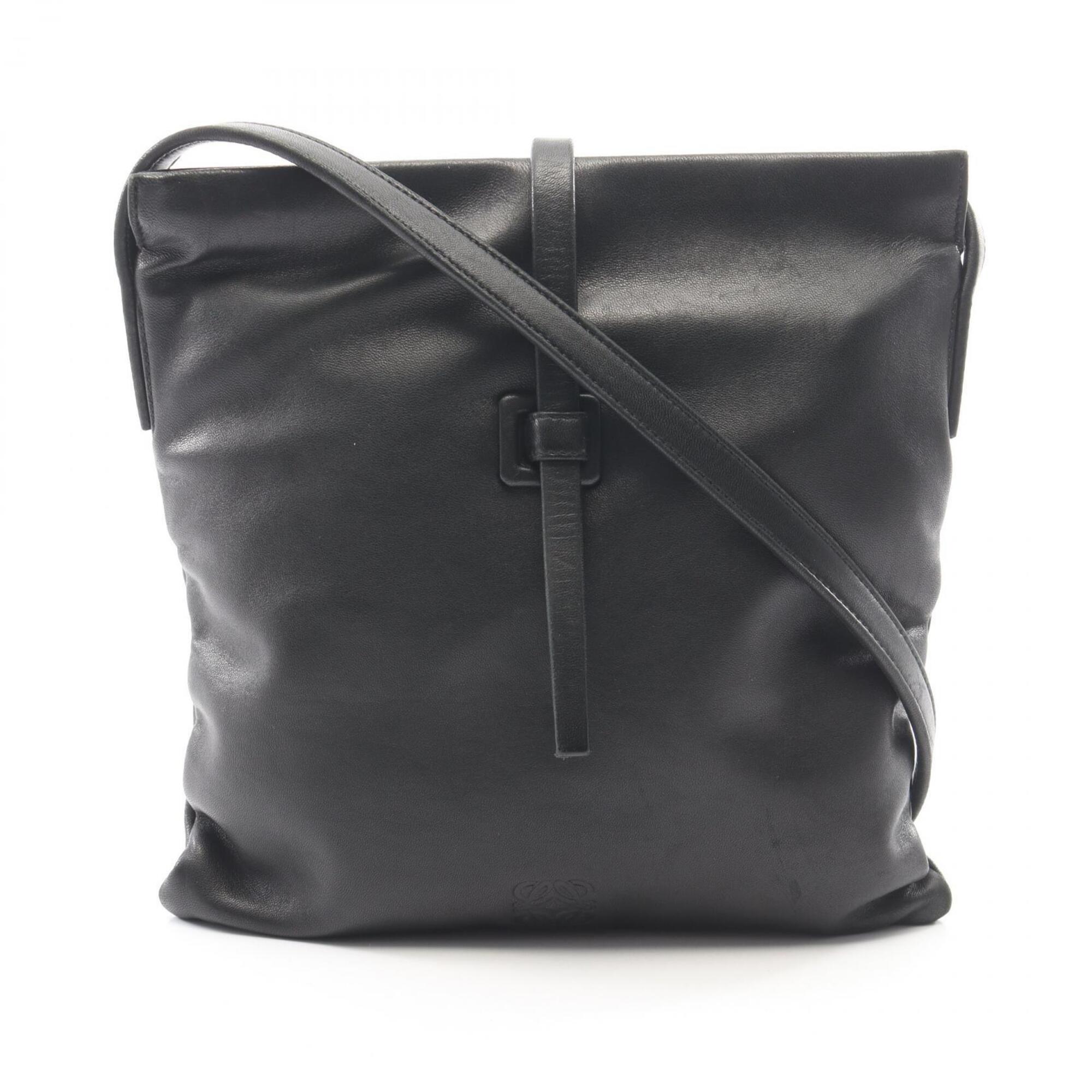 Loewe Black Leather Handbag Shoulder Bag (Pre-Owned)