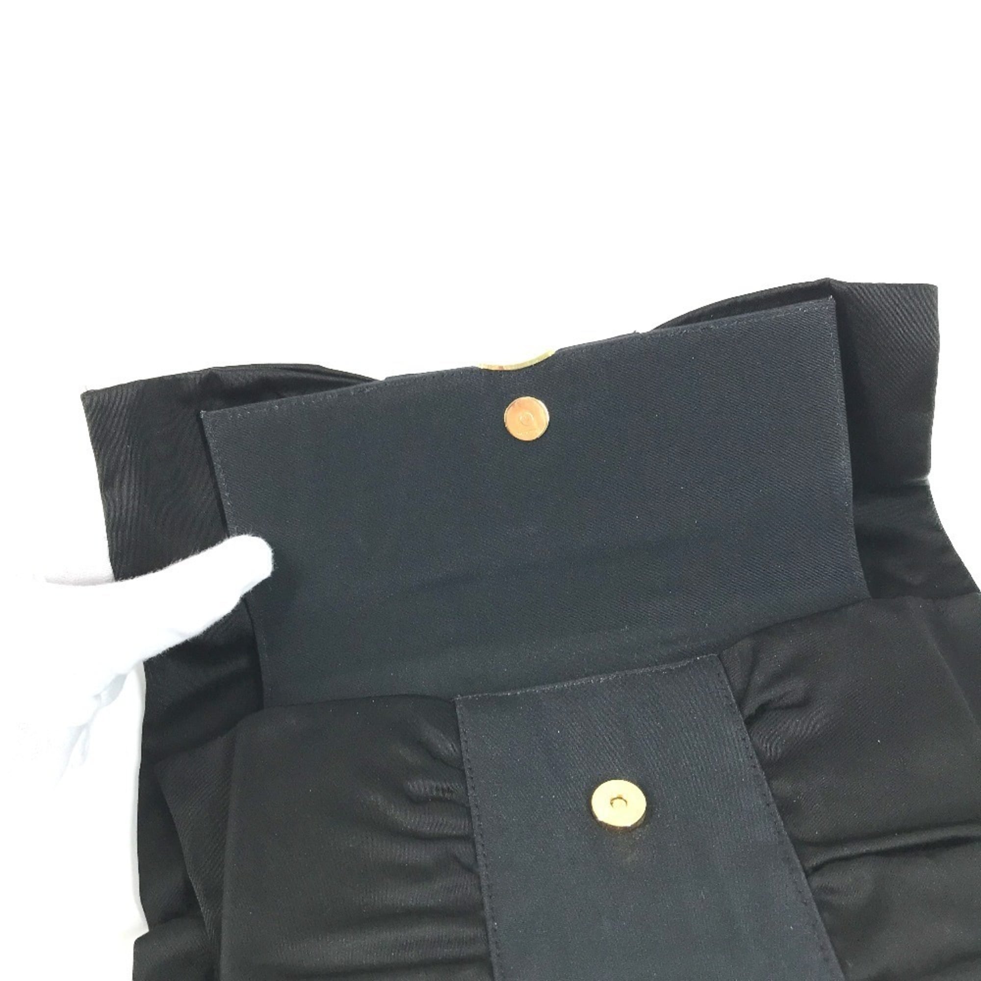 Gucci Black Satin Clutch Bag Handbag (Pre-Owned)