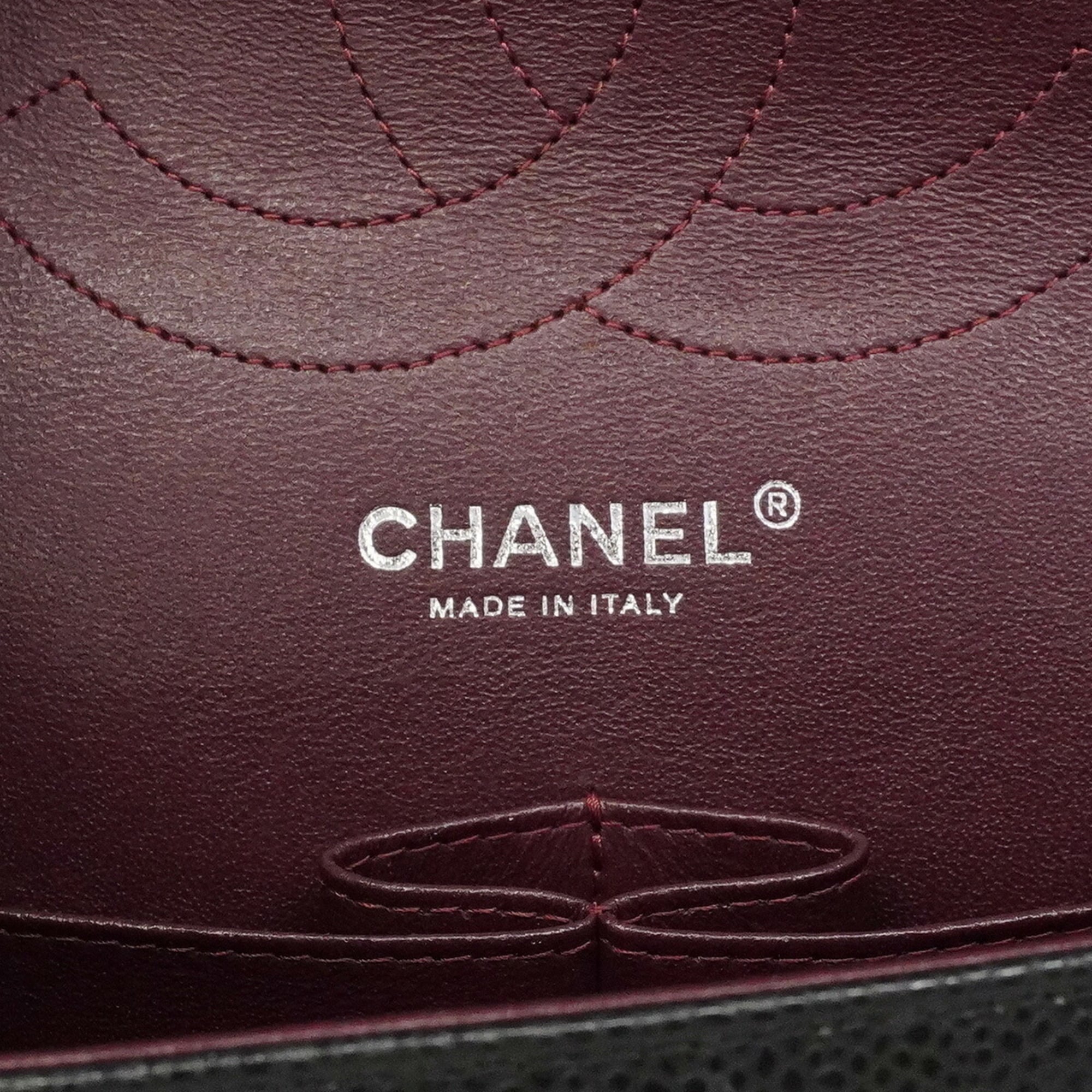 Chanel Black Grained Calfskin Shoulder Bag (Pre-Owned)
