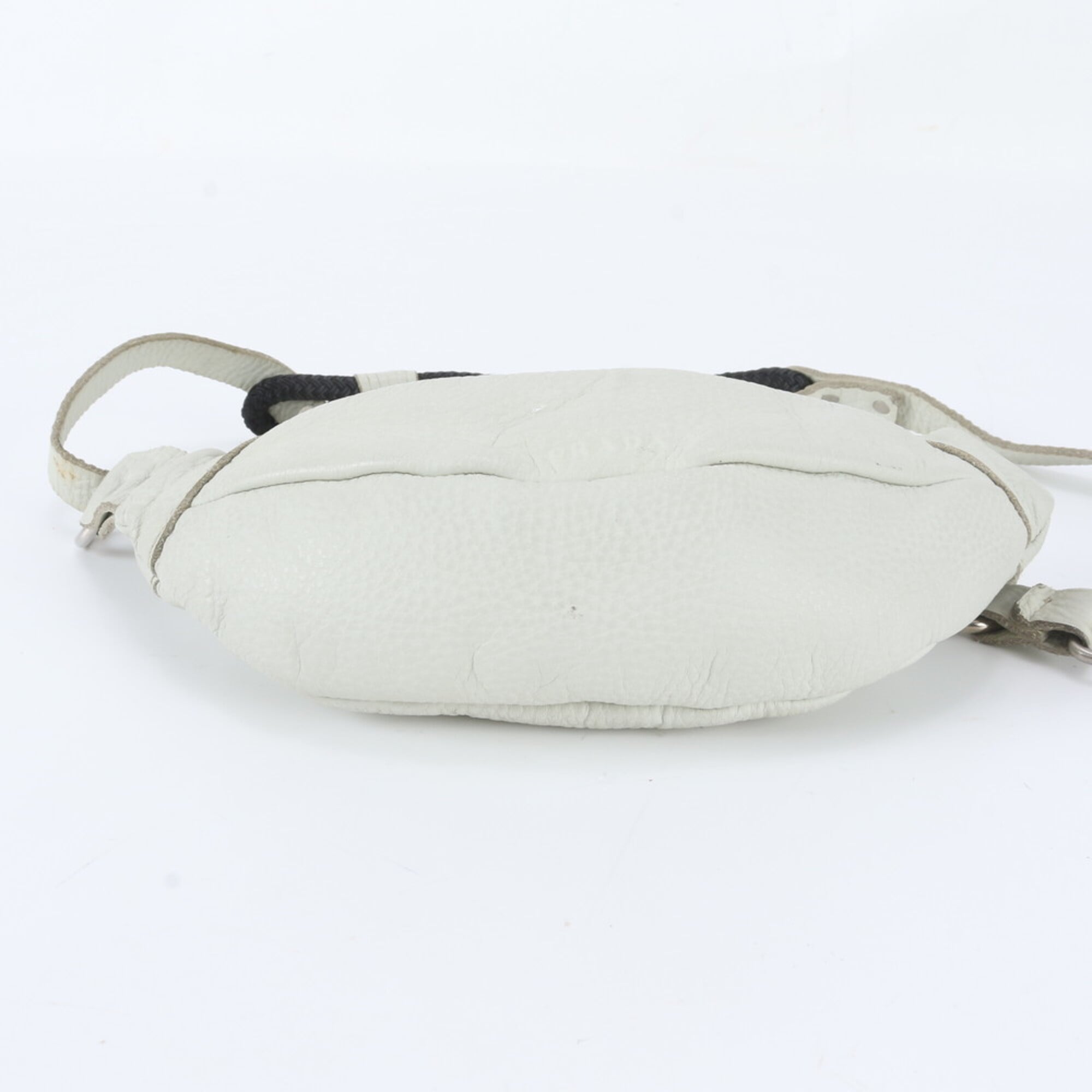 Prada White Leather Fanny Pack Pouch Shoulder Bag Sling Bag (Pre-Owned)